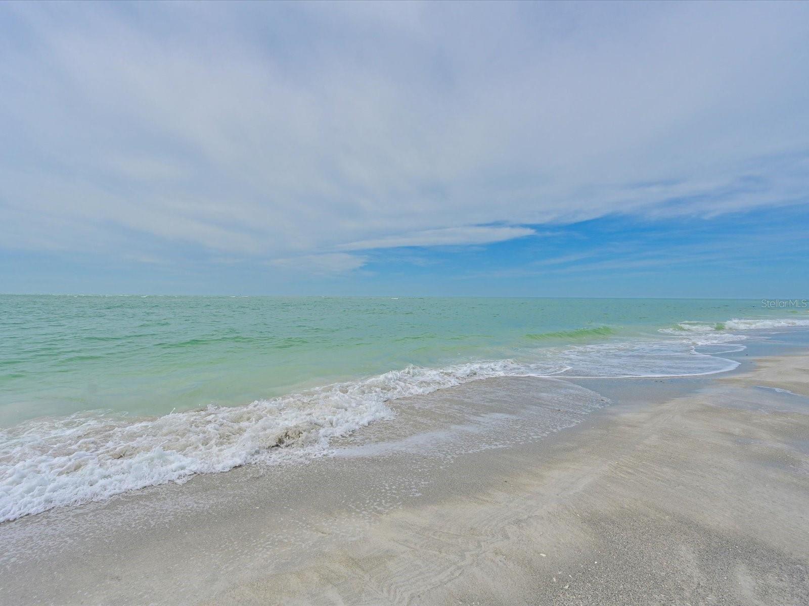 100 SANDS POINT RD #225, LONGBOAT KEY, FL, 34228