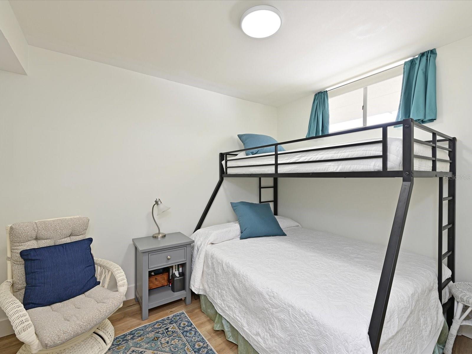 100 SANDS POINT RD #225, LONGBOAT KEY, FL, 34228