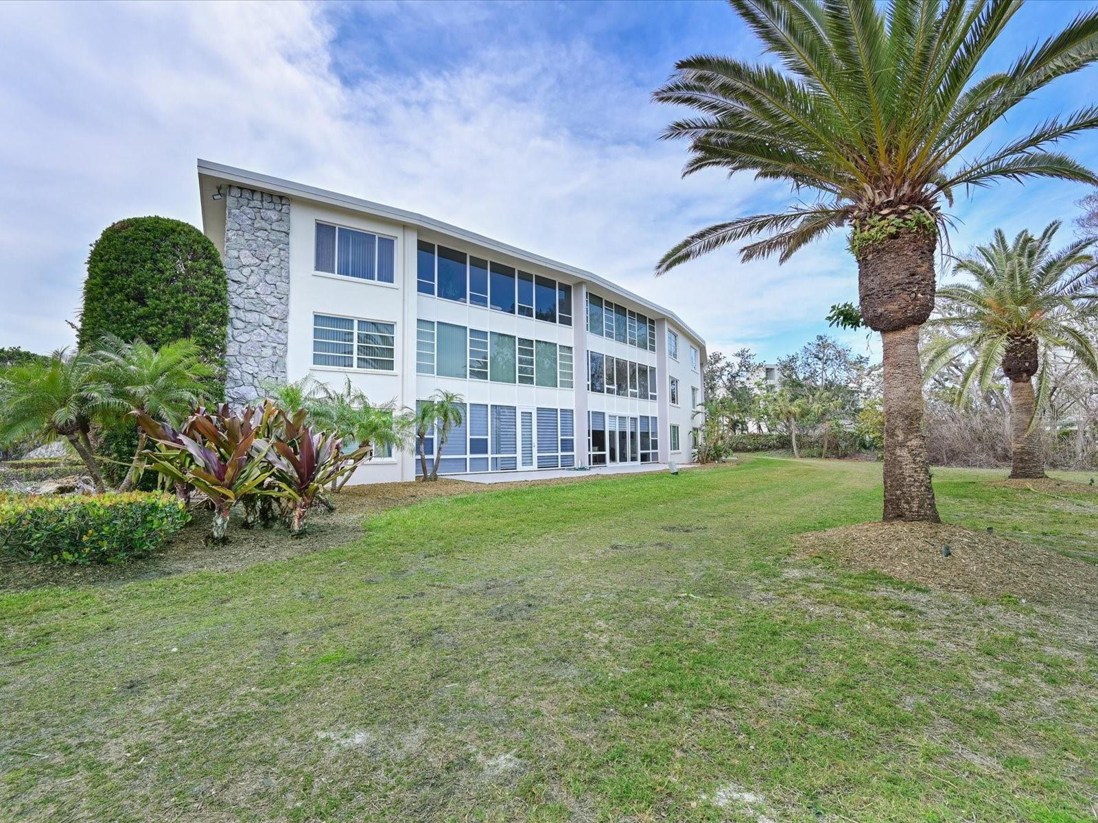 100 SANDS POINT RD #225, LONGBOAT KEY, FL, 34228