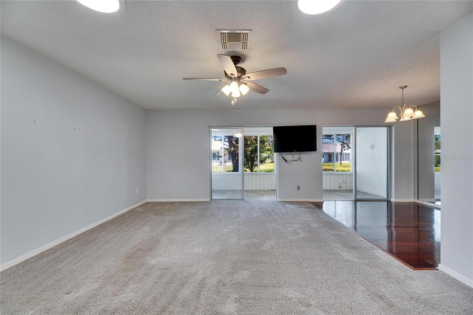 119 GLENDOWER CIR #269, SUN CITY CENTER, FL, 33573