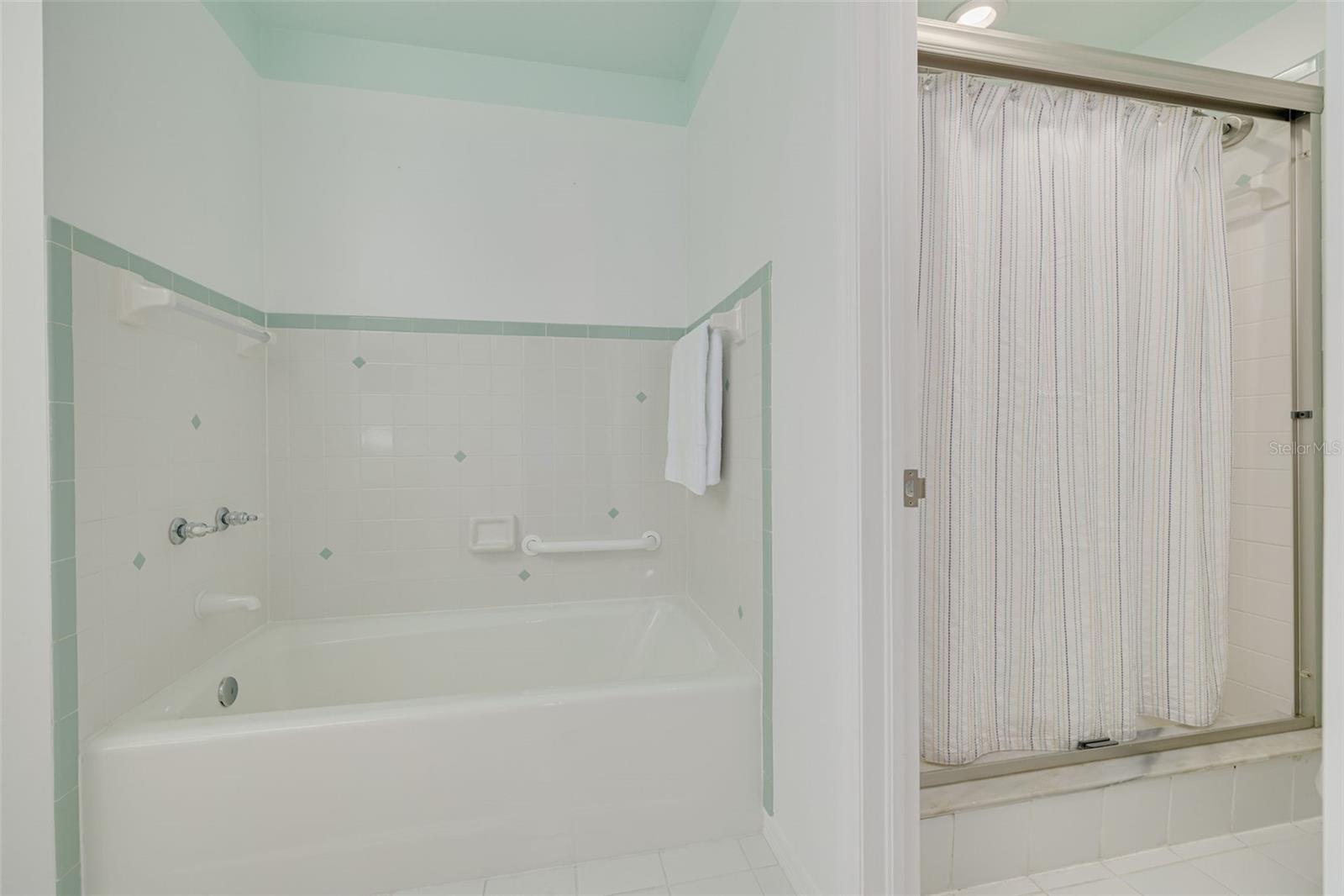 3330 SAN BERNADINO ST, CLEARWATER, FL, 33759