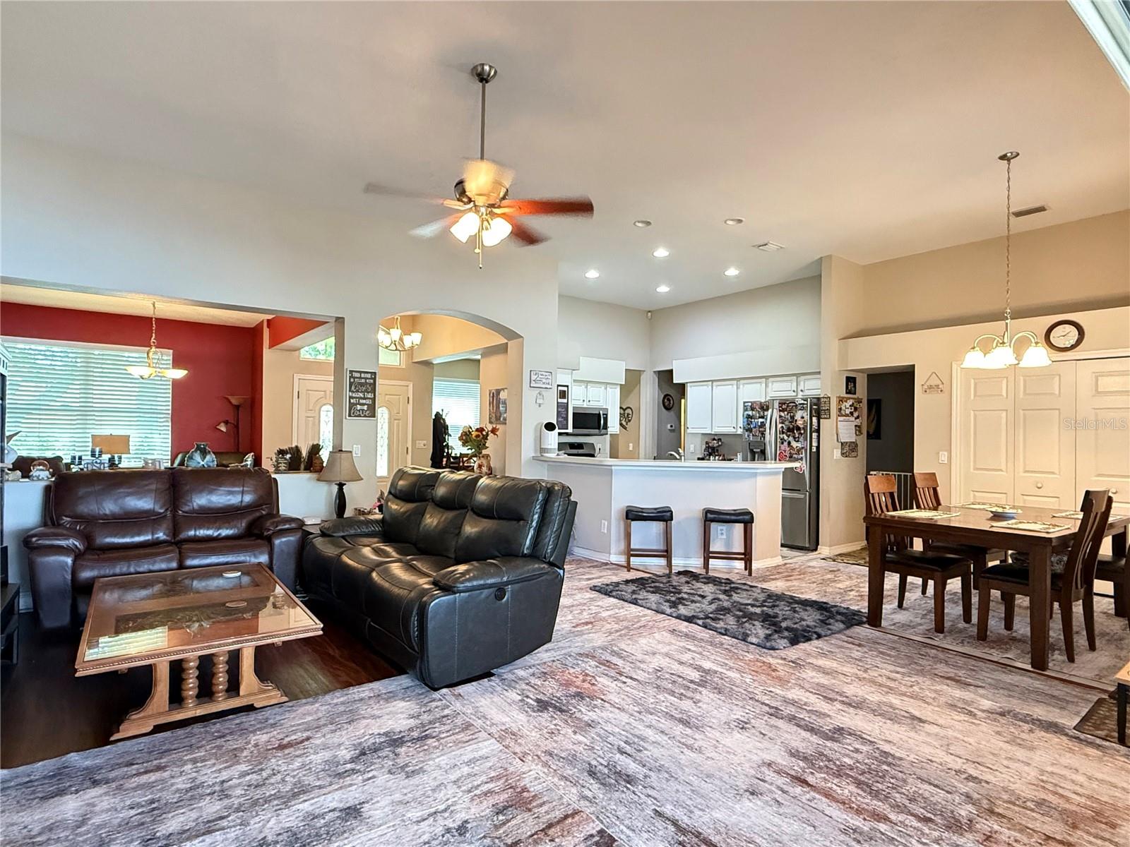 7123 COLONIAL LAKE DR, RIVERVIEW, FL, 33578