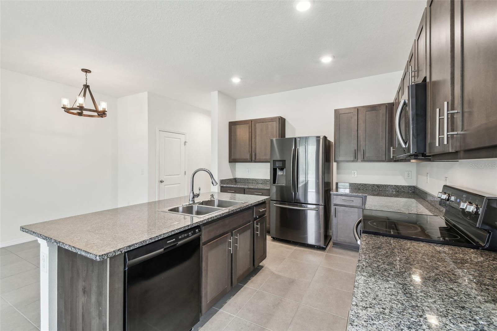 16170 TRADITIONAL BLUFF PL, ODESSA, FL, 33556