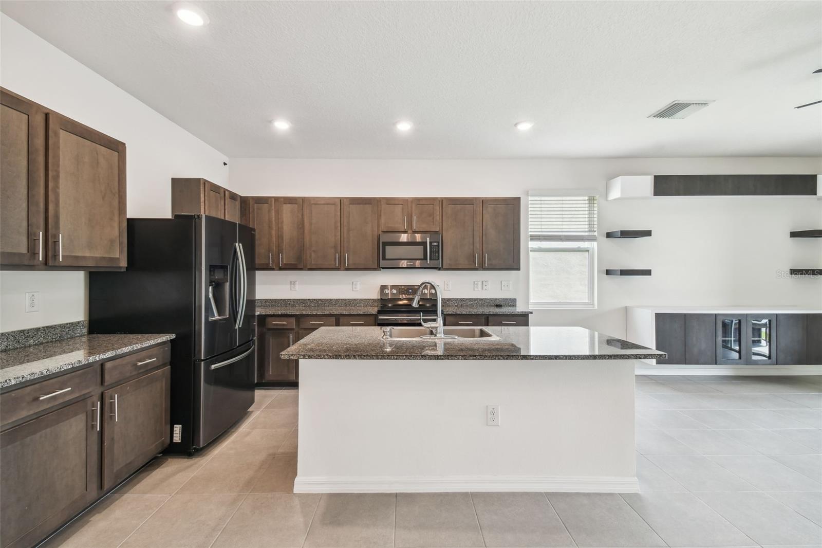 16170 TRADITIONAL BLUFF PL, ODESSA, FL, 33556