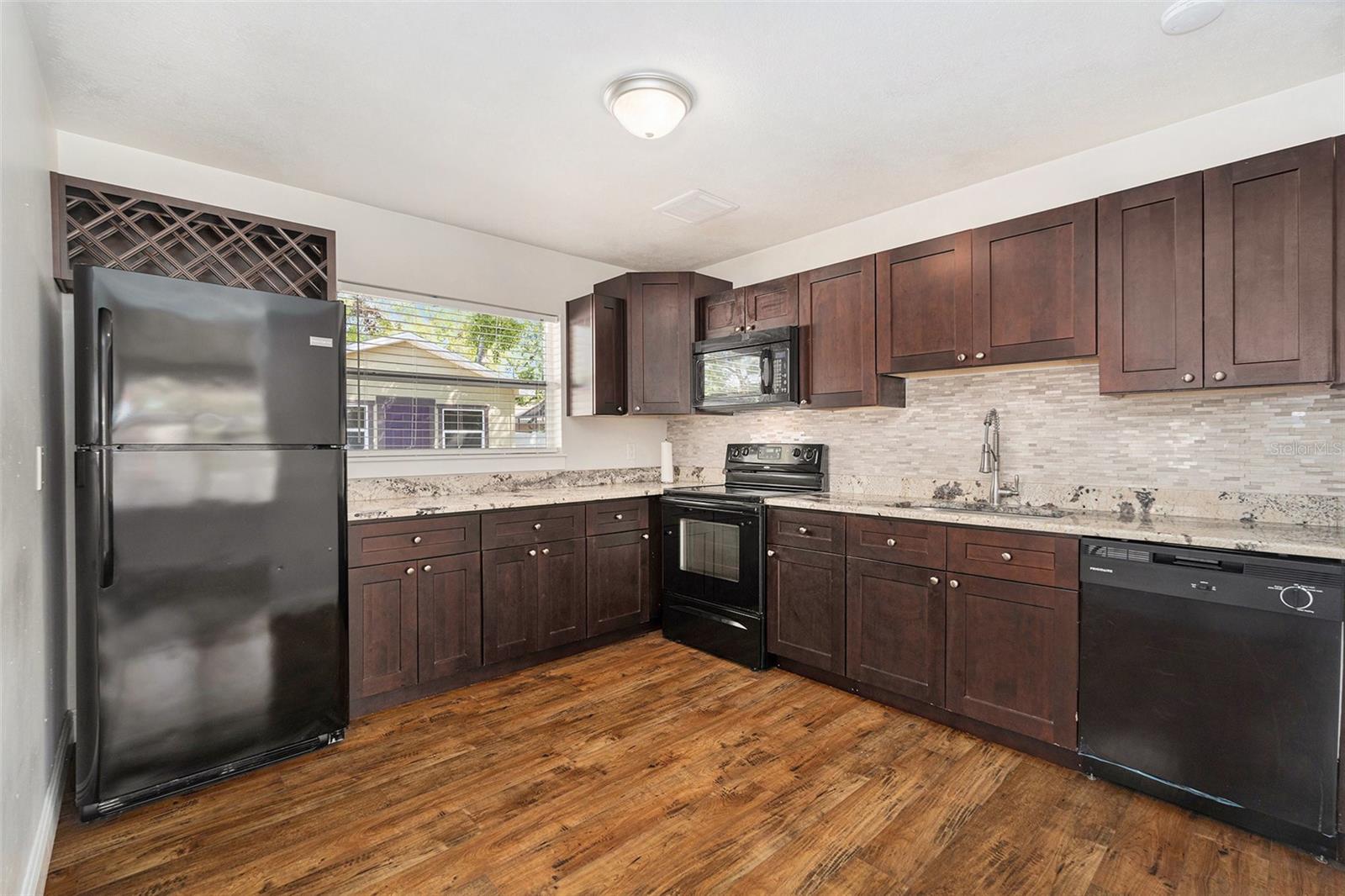 4421 W IOWA AVE, TAMPA, FL, 33616