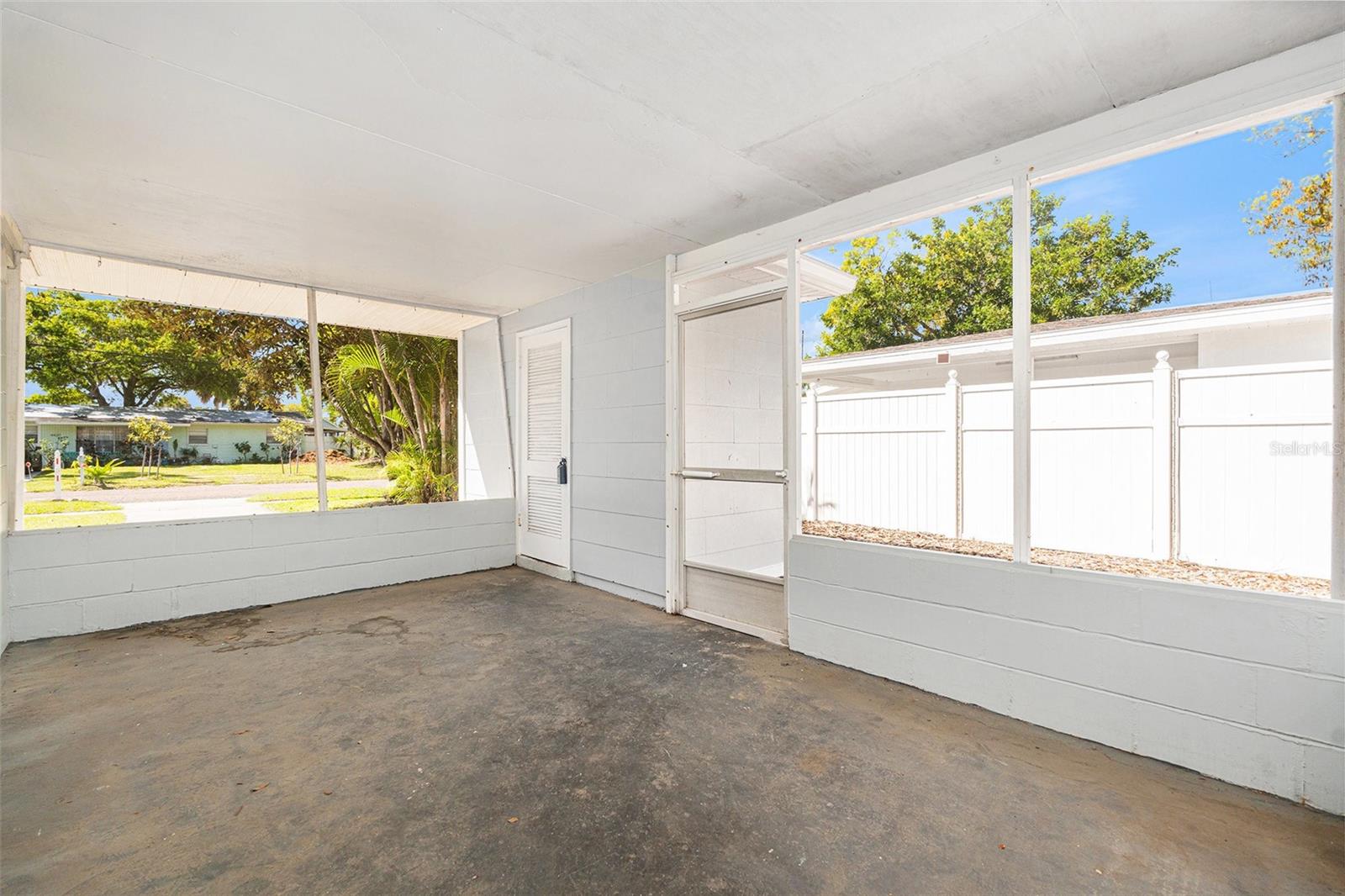 4421 W IOWA AVE, TAMPA, FL, 33616