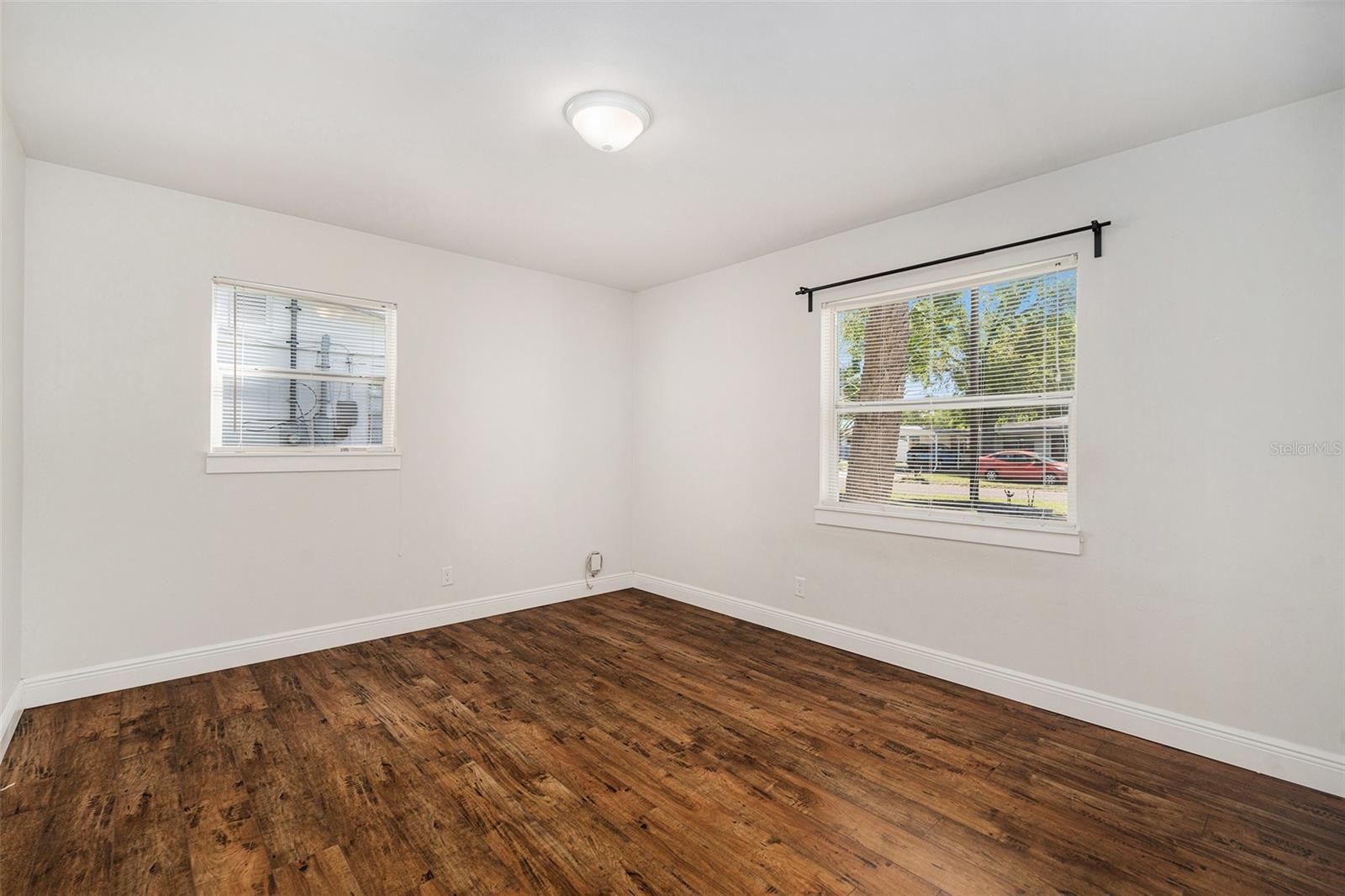 4421 W IOWA AVE, TAMPA, FL, 33616