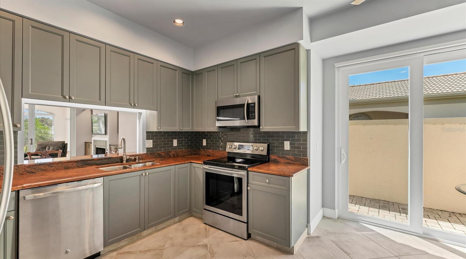3356 HADFIELD GREENE #30, SARASOTA, FL, 34235