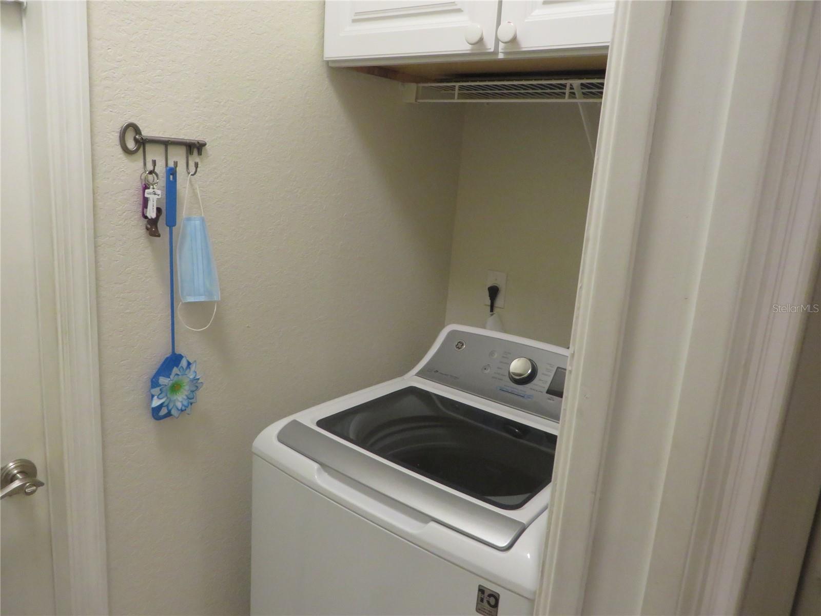 445 ROSE APPLE CIR, PORT CHARLOTTE, FL, 33954