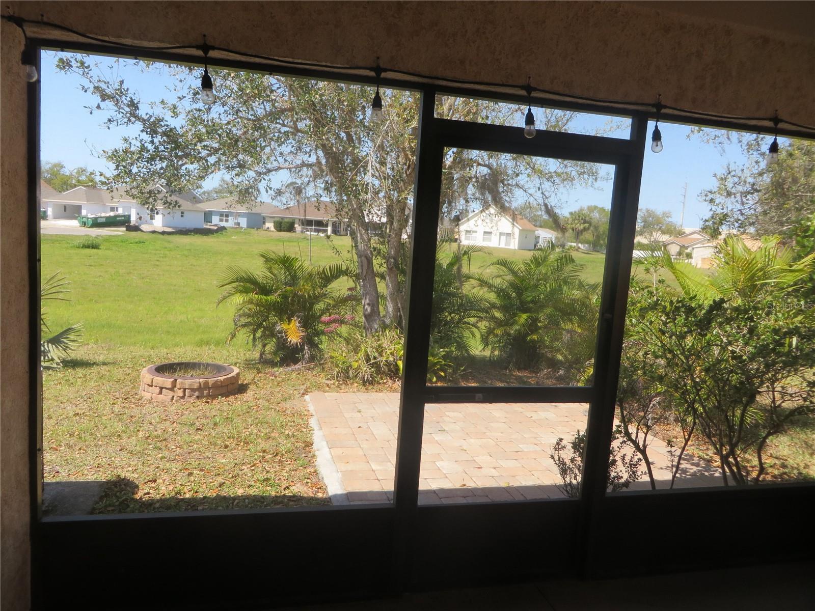 445 ROSE APPLE CIR, PORT CHARLOTTE, FL, 33954