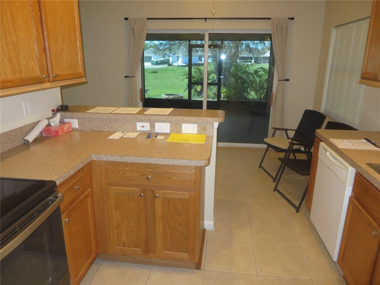 445 ROSE APPLE CIR, PORT CHARLOTTE, FL, 33954