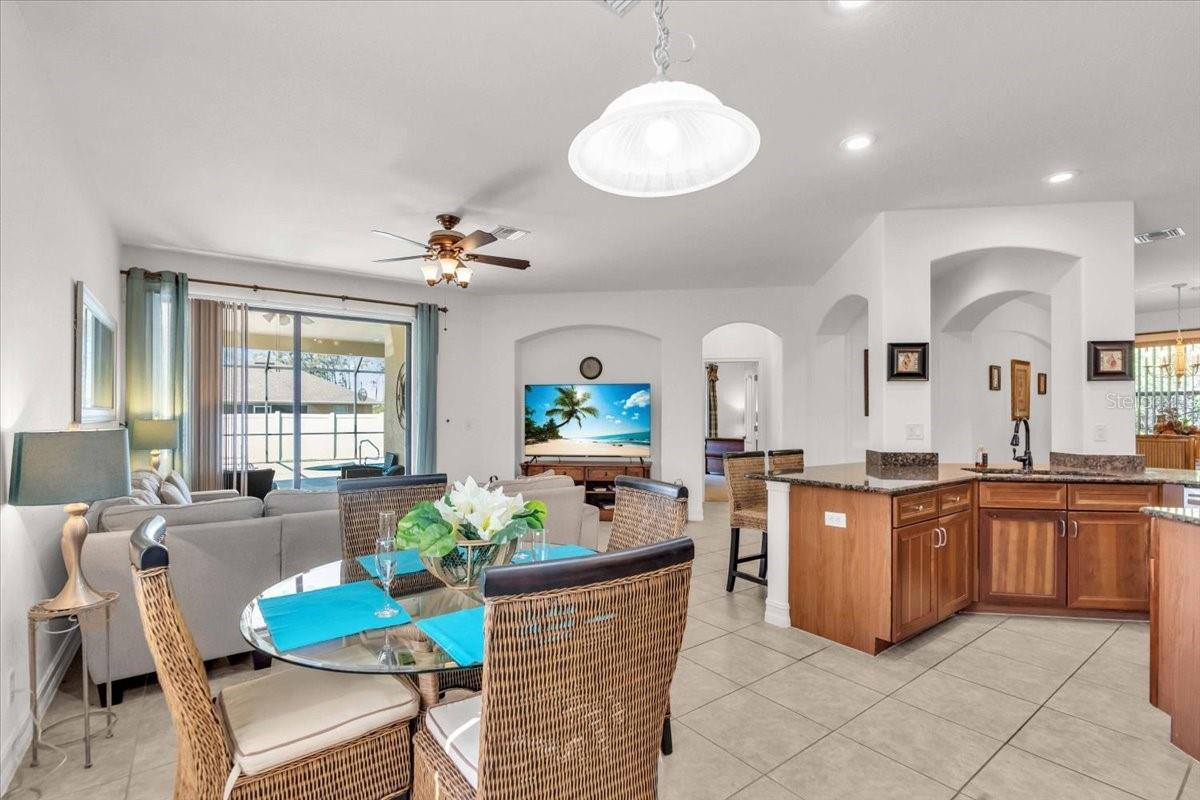 209 AUSTRALIAN DR, ROTONDA WEST, FL, 33947