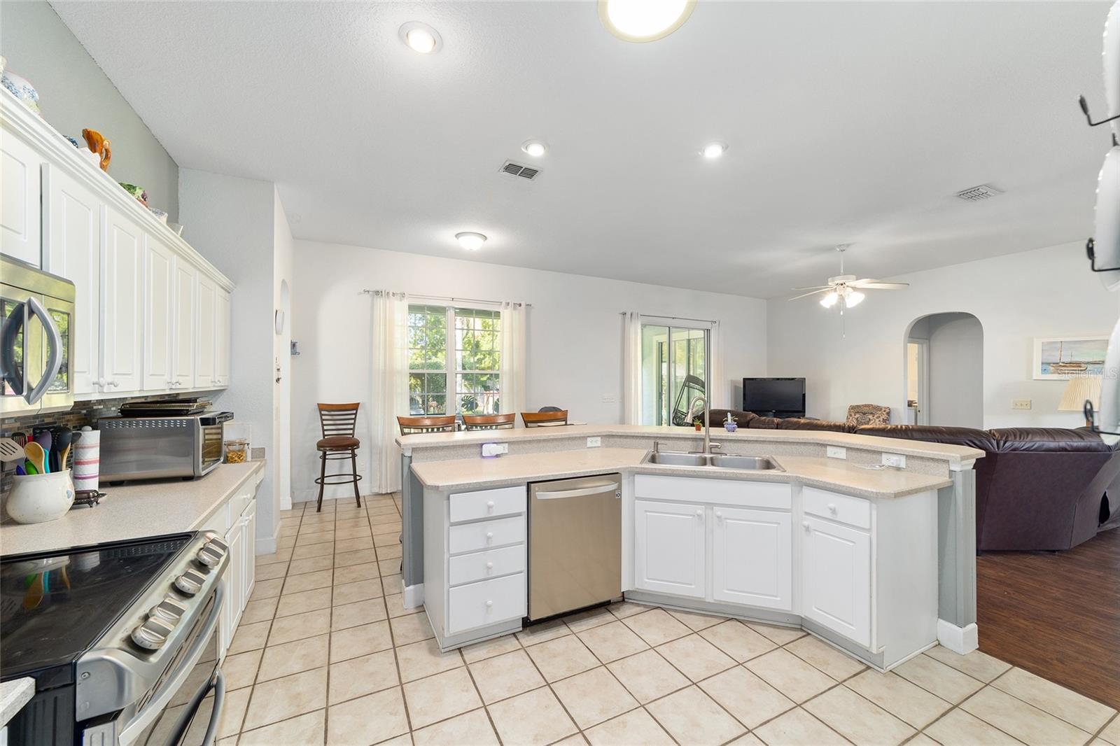 2301 SE 22ND LOOP, OCALA, FL, 34471