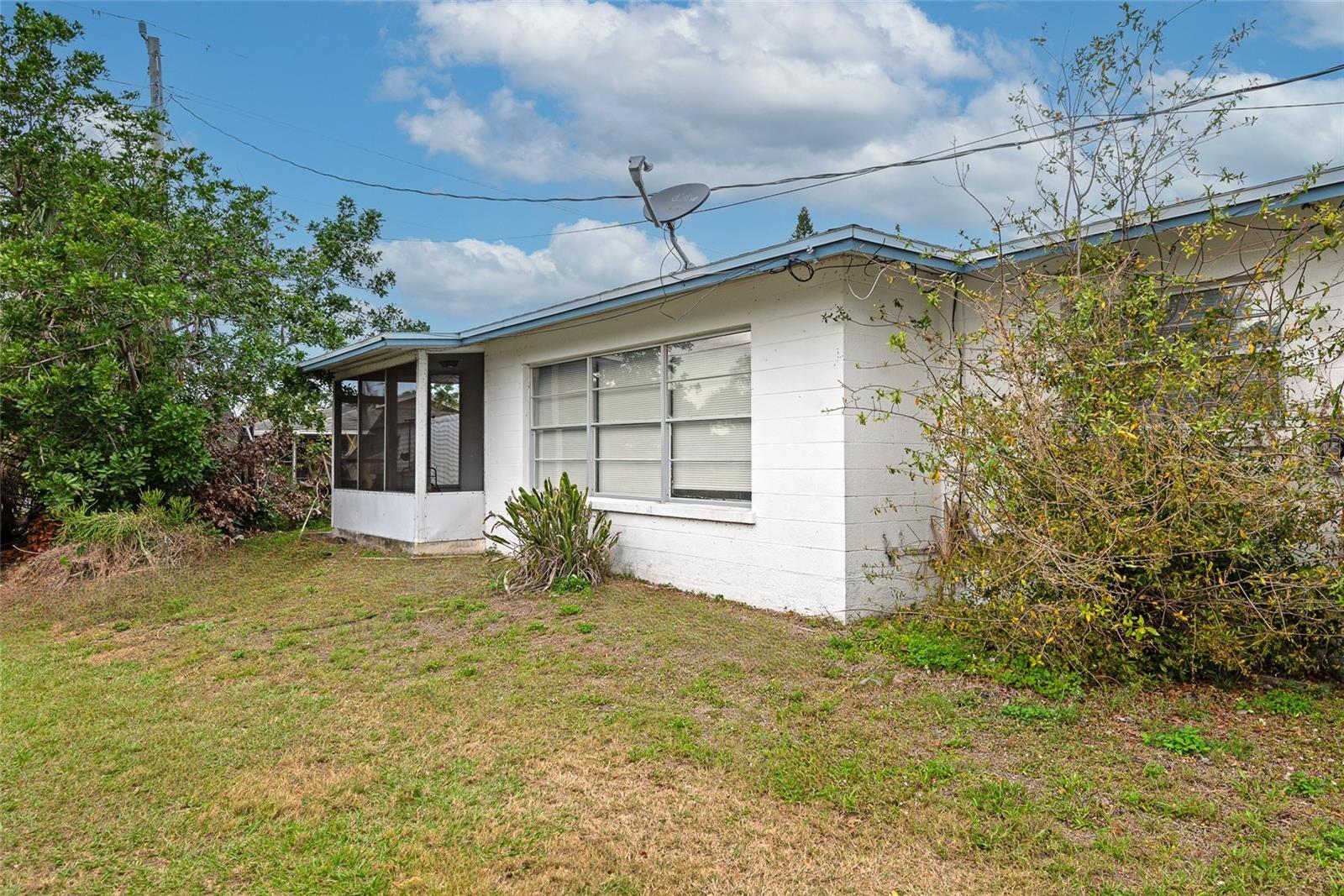 2004 49TH AVE W, BRADENTON, FL, 34207