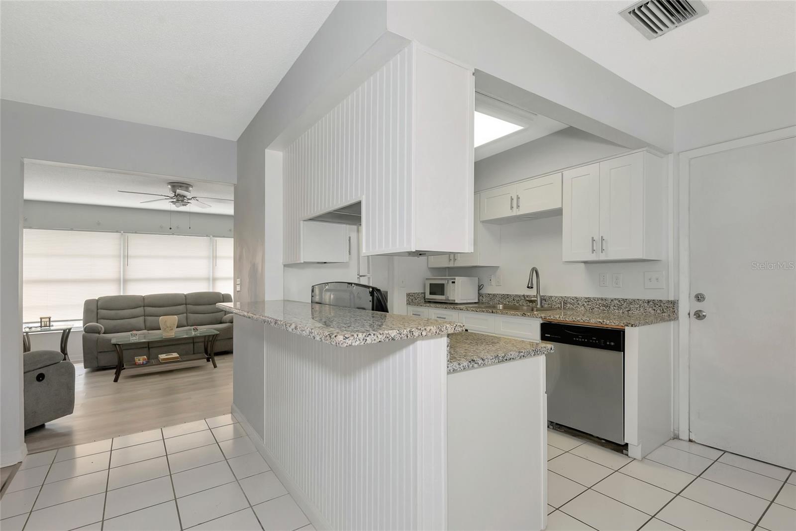 2004 49TH AVE W, BRADENTON, FL, 34207