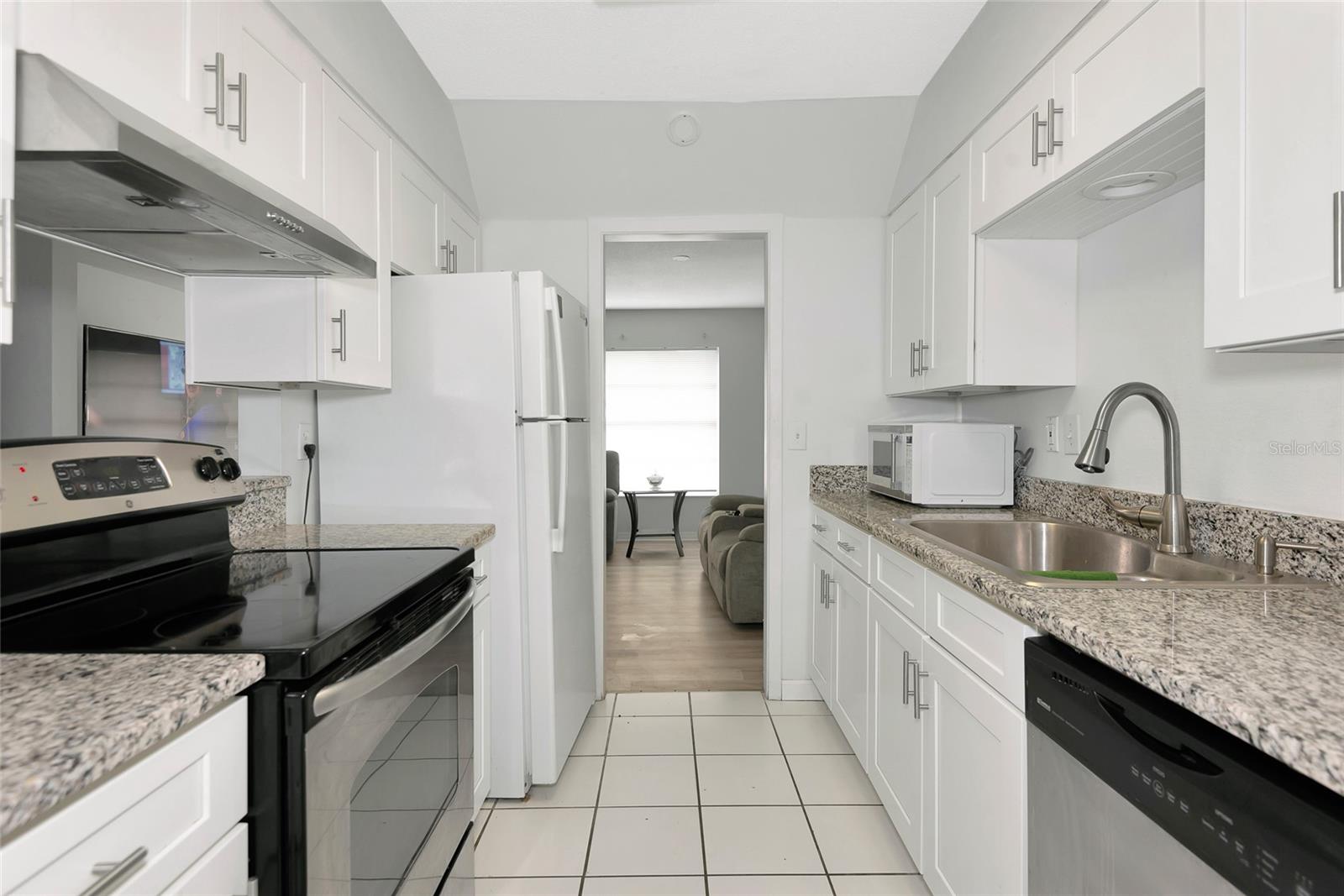 2004 49TH AVE W, BRADENTON, FL, 34207