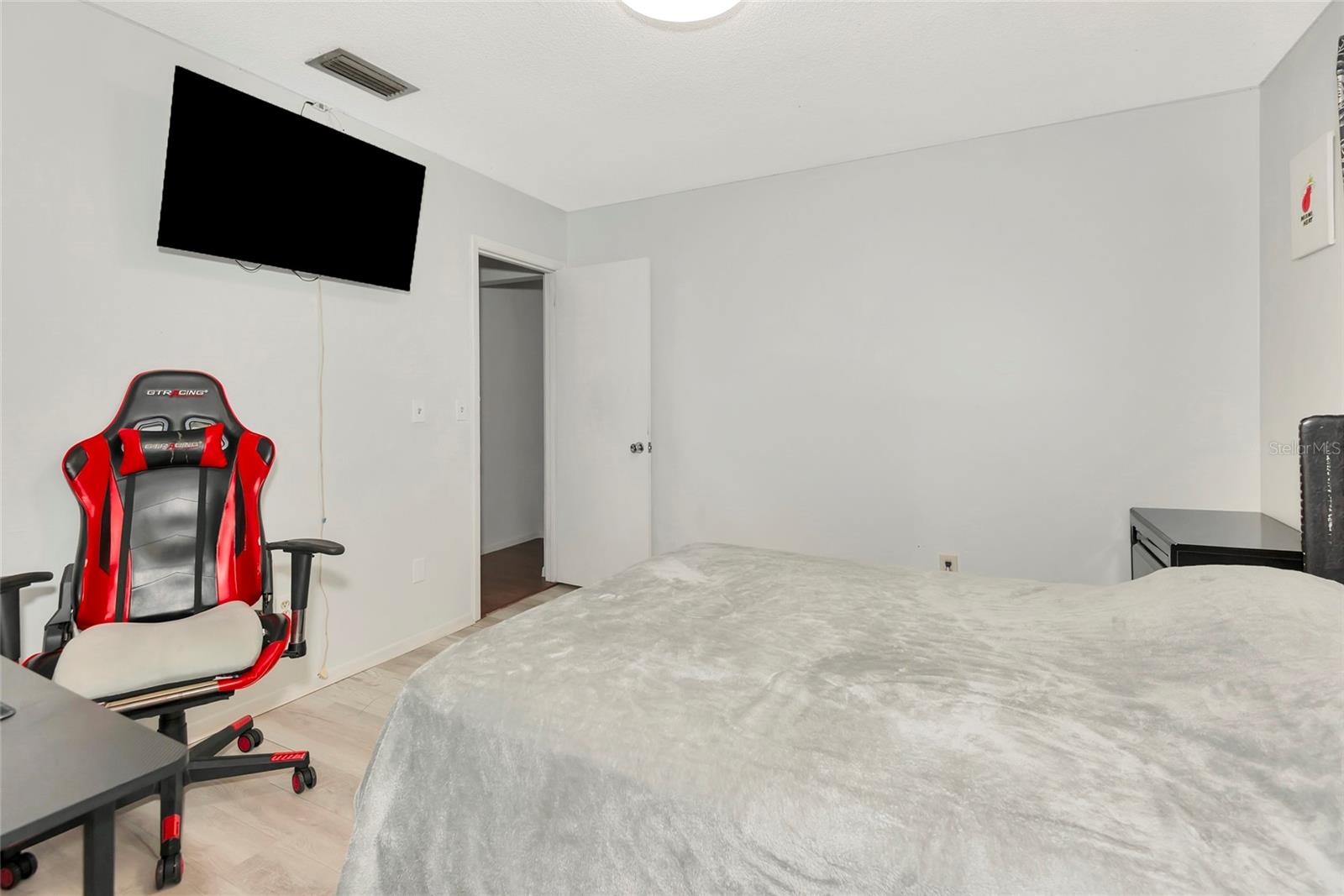 2004 49TH AVE W, BRADENTON, FL, 34207