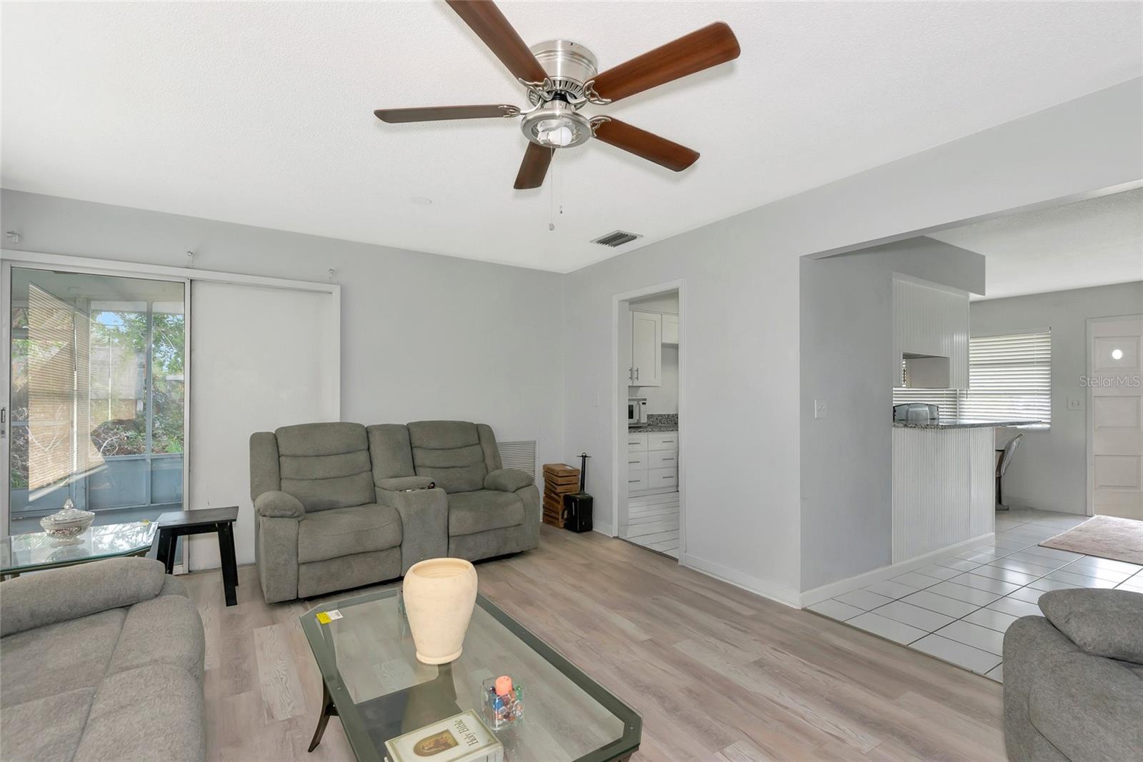 2004 49TH AVE W, BRADENTON, FL, 34207