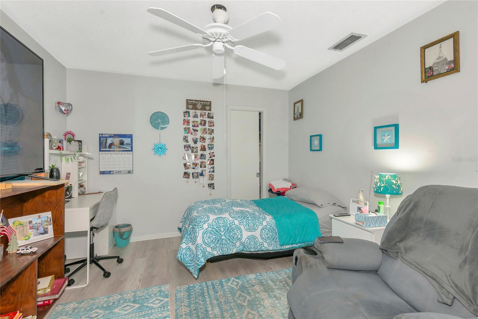 2004 49TH AVE W, BRADENTON, FL, 34207