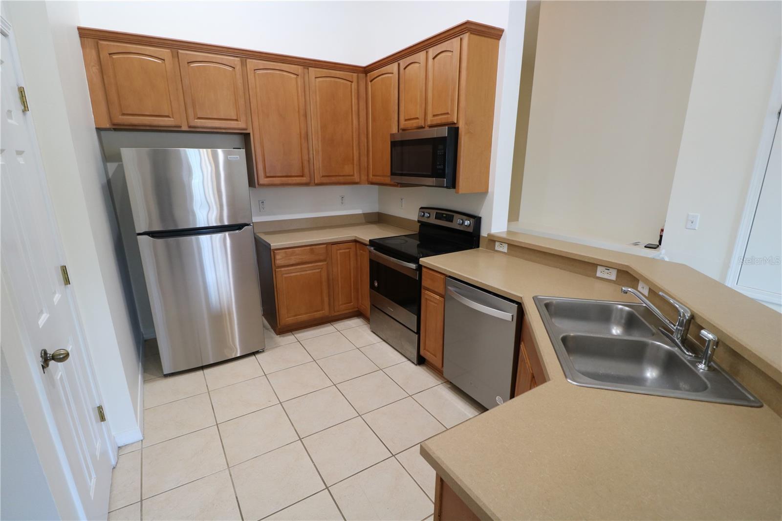 27841 PLEASURE RIDE LOOP, WESLEY CHAPEL, FL, 33544