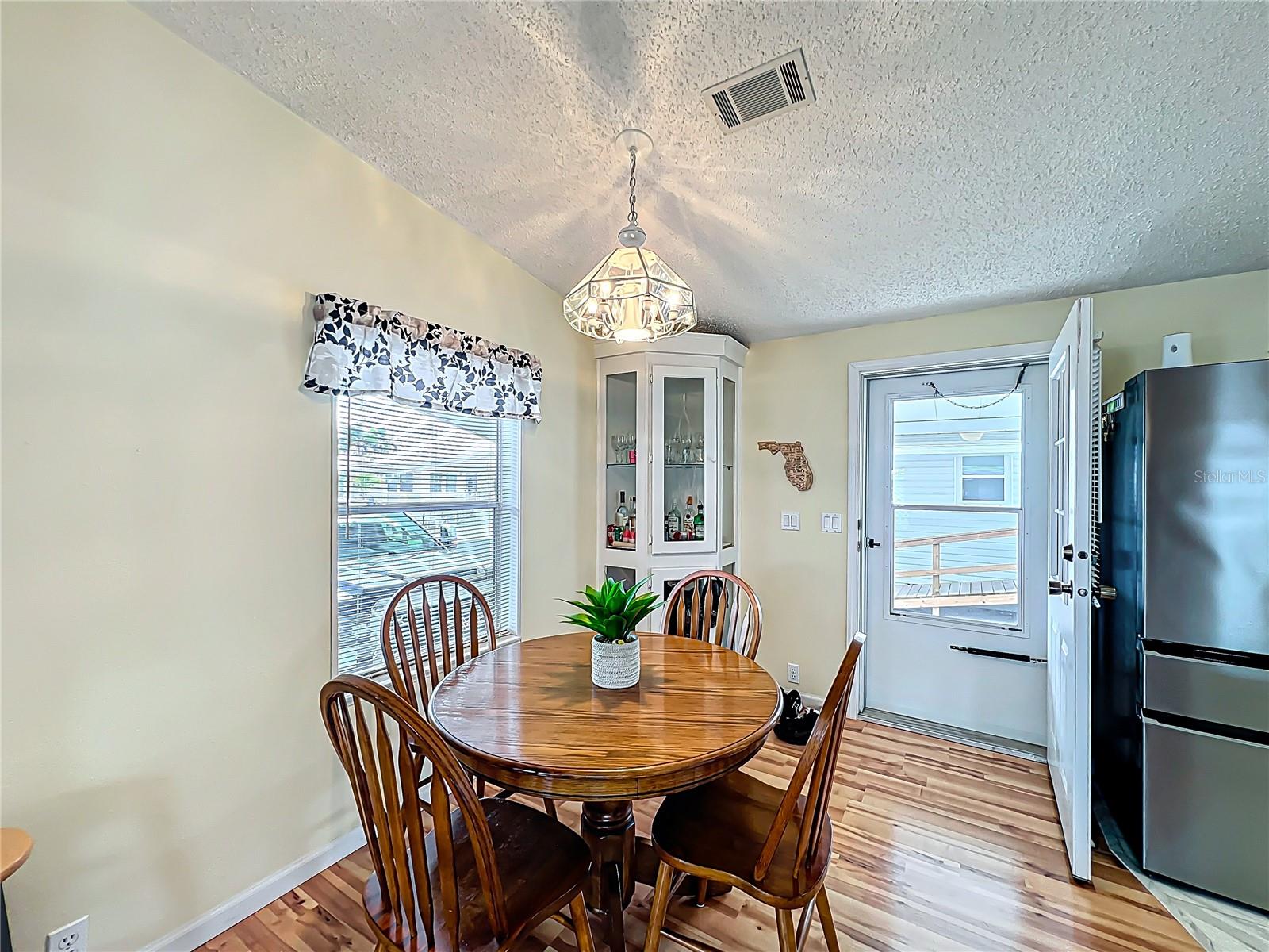 263 N BIG PINE AVE N, FROSTPROOF, FL, 33843