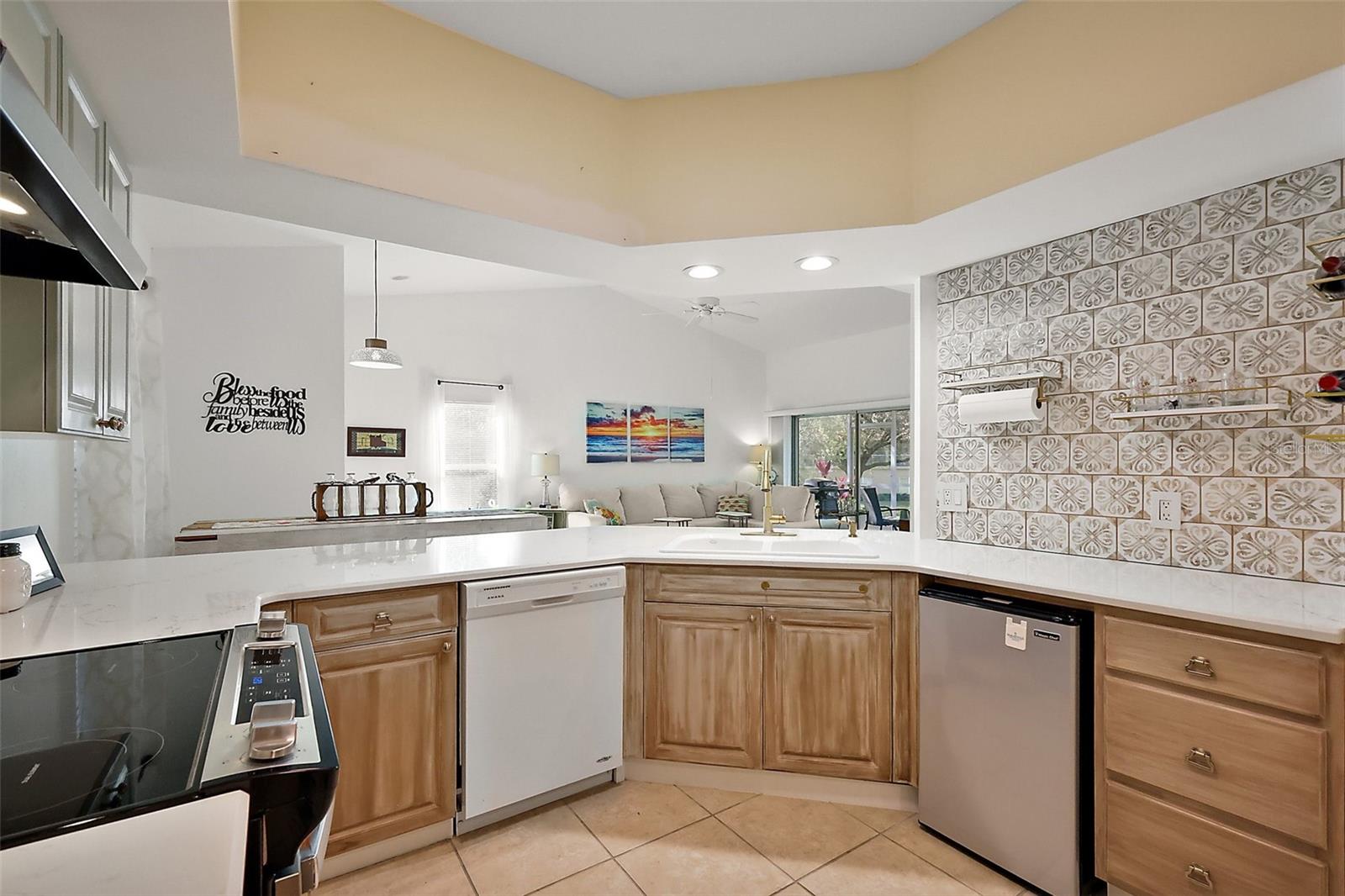 5385 ADMIRAL WAY, OXFORD, FL, 34484