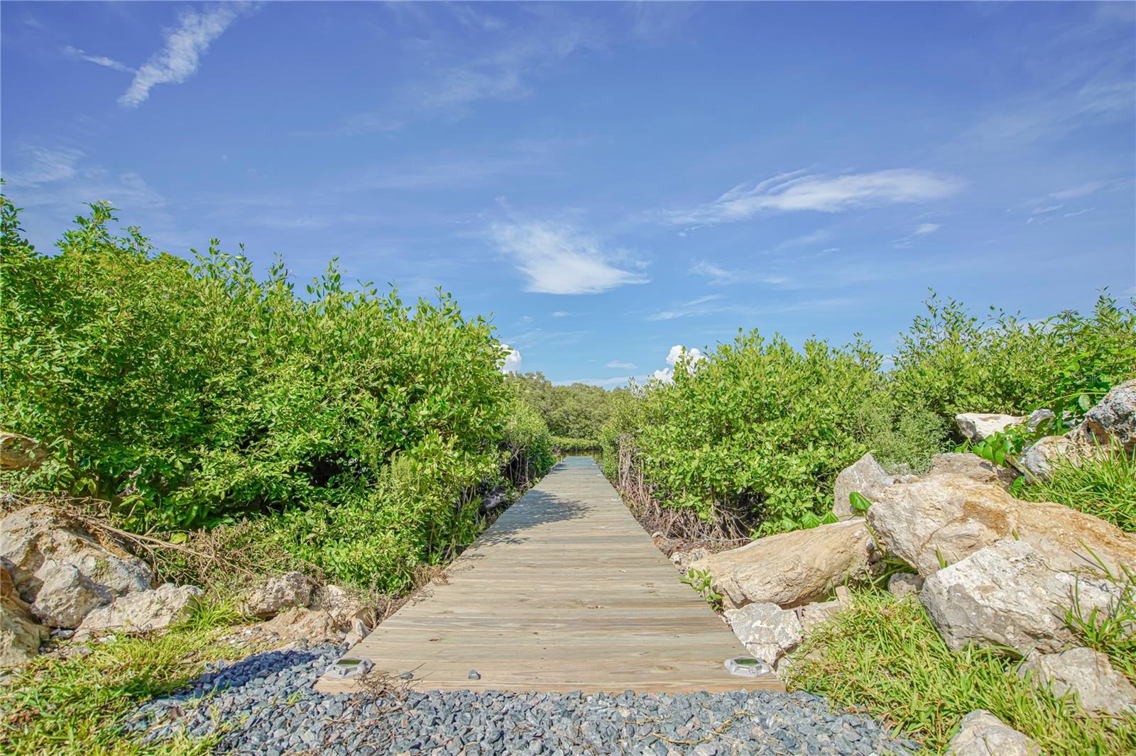 749 MANATEE AVE, HOLMES BEACH, FL, 34217