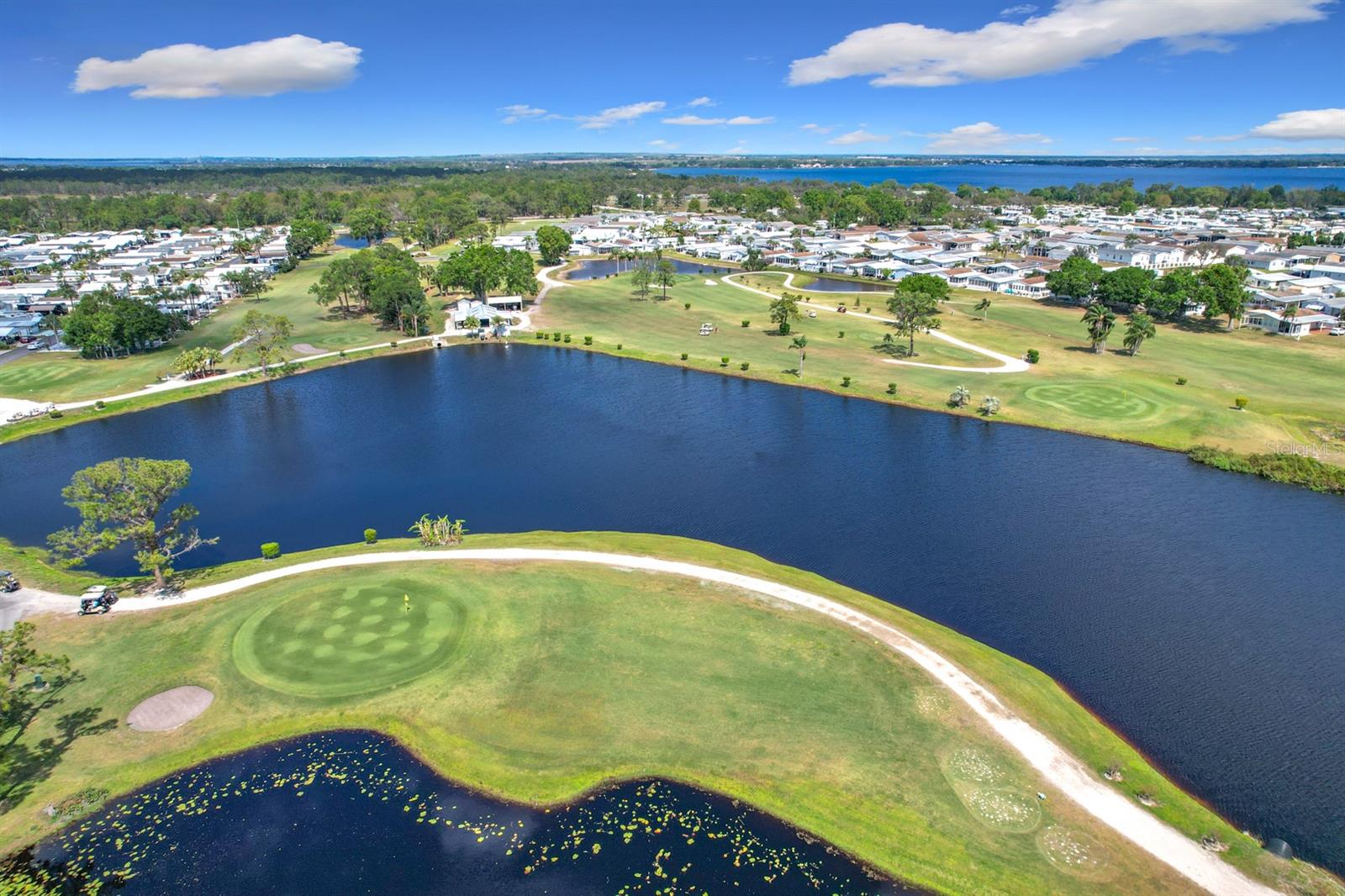 TB8362554 Property Photo