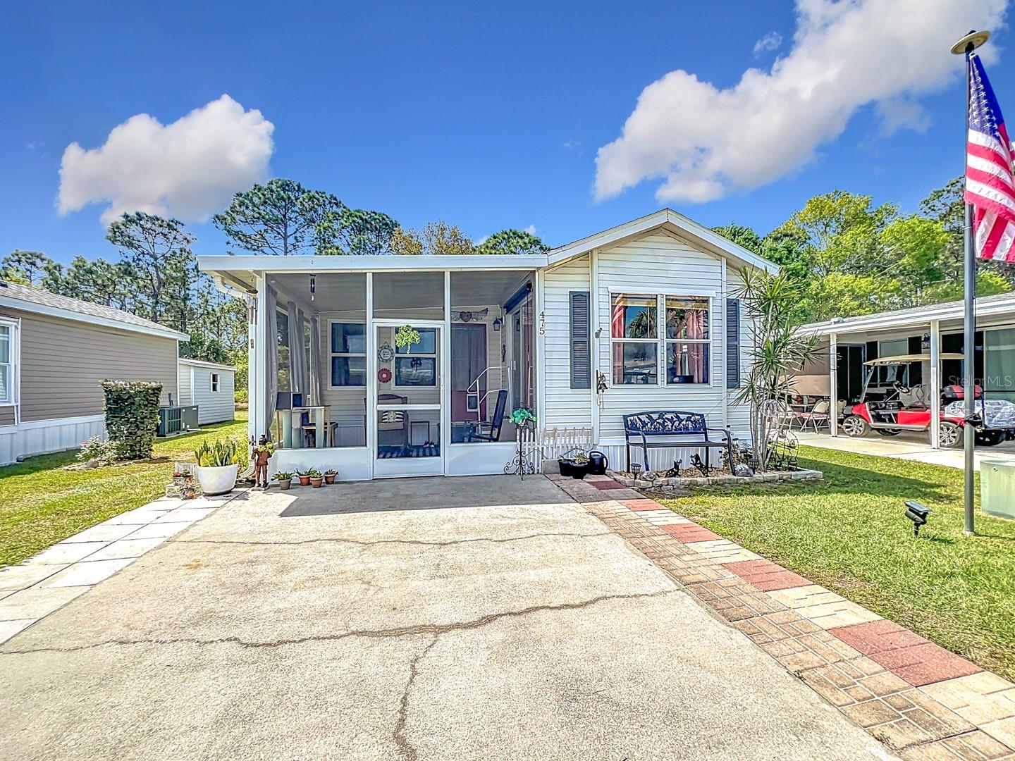 TB8362554 Property Photo