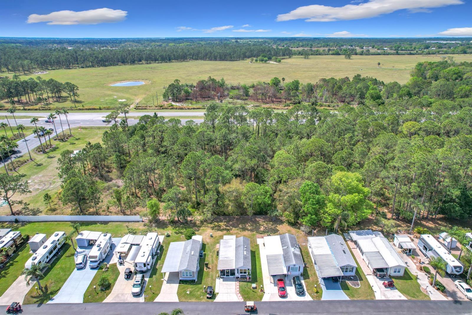 TB8362554 Property Photo