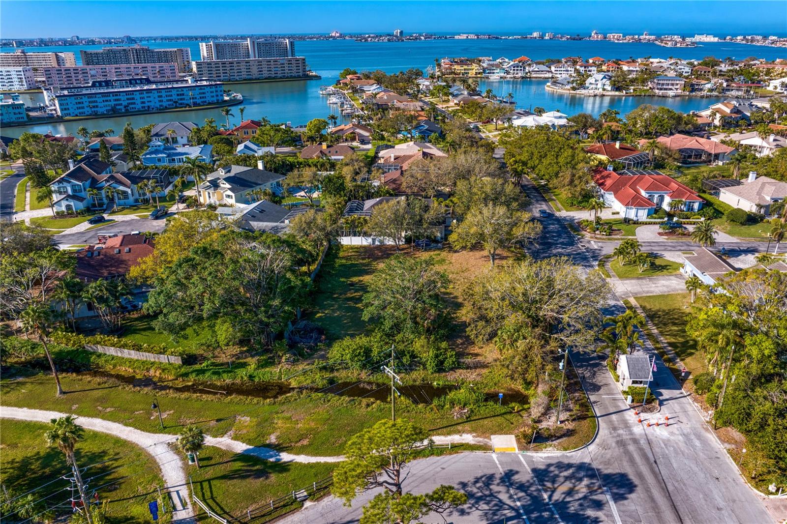 SKIMMER POINT DR S, ST PETERSBURG, FL, 33707