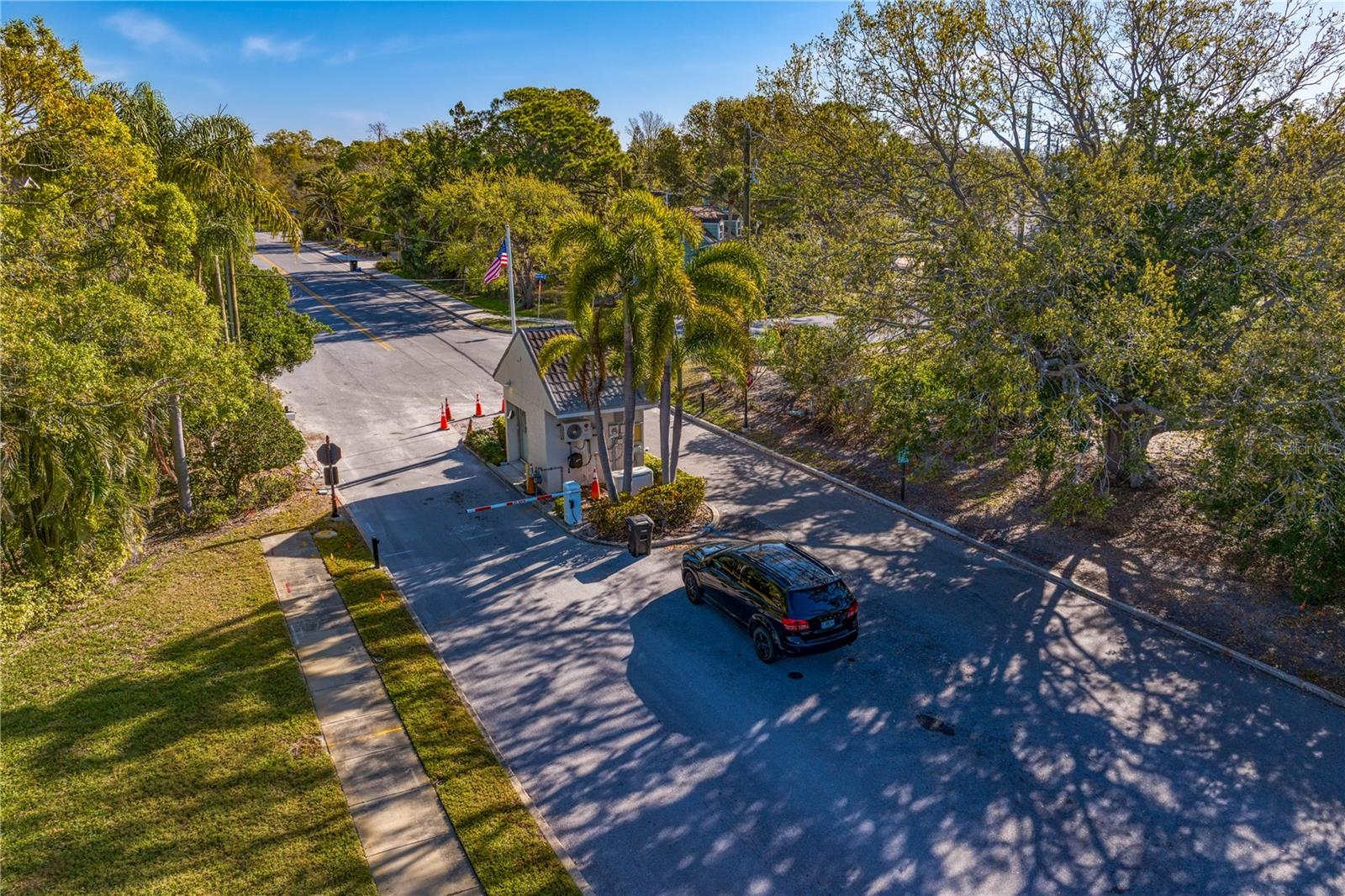 SKIMMER POINT DR S, ST PETERSBURG, FL, 33707