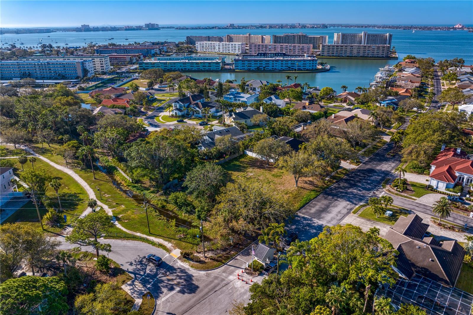 SKIMMER POINT DR S, ST PETERSBURG, FL, 33707