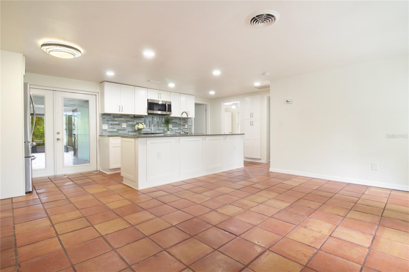 1754 PATRICIA AVE, DUNEDIN, FL, 34698