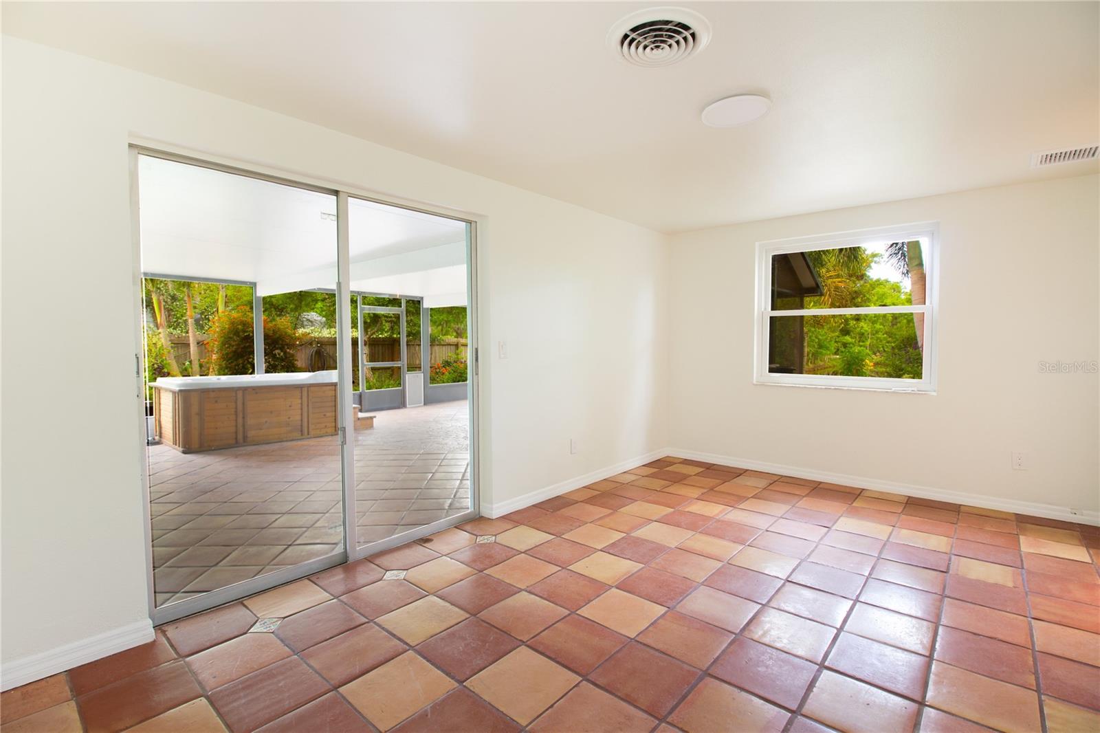 1754 PATRICIA AVE, DUNEDIN, FL, 34698