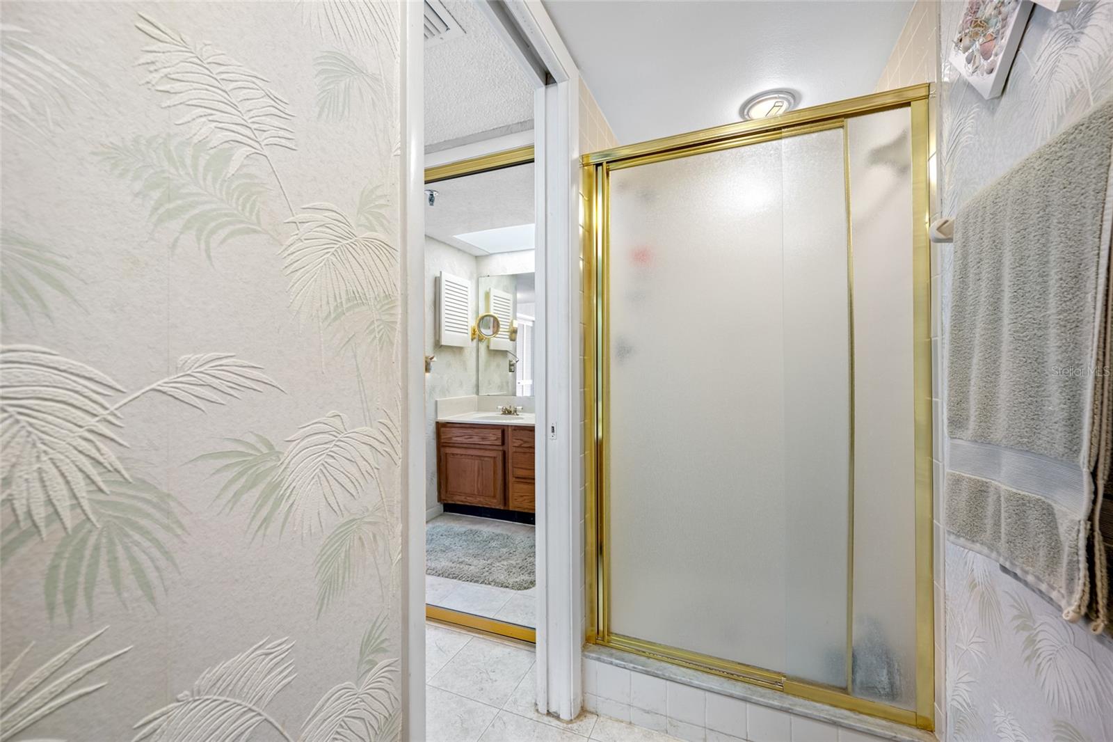 19111 VISTA BAY DR #402, INDIAN SHORES, FL, 33785