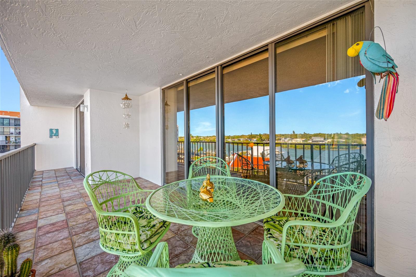 19111 VISTA BAY DR #402, INDIAN SHORES, FL, 33785