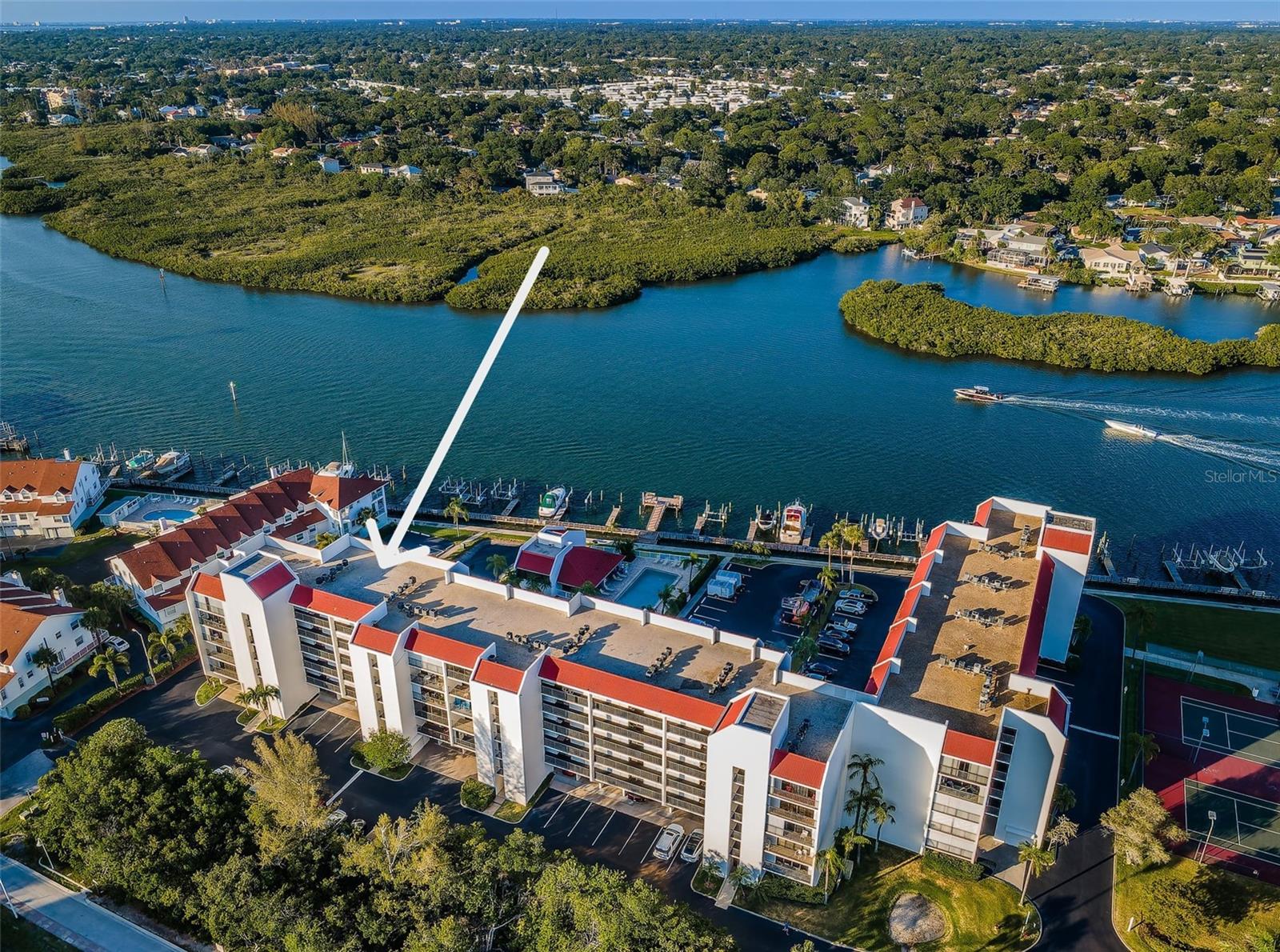 19111 VISTA BAY DR #402, INDIAN SHORES, FL, 33785