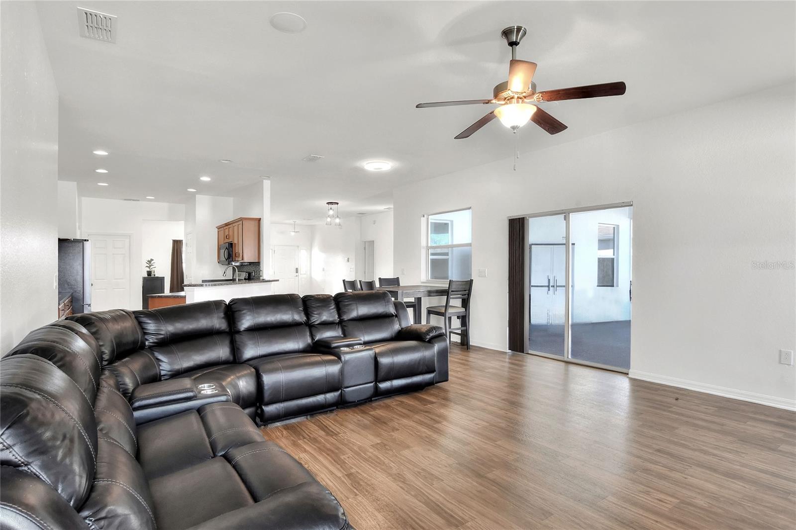 1561 SHOREWOOD DR, AUBURNDALE, FL, 33823