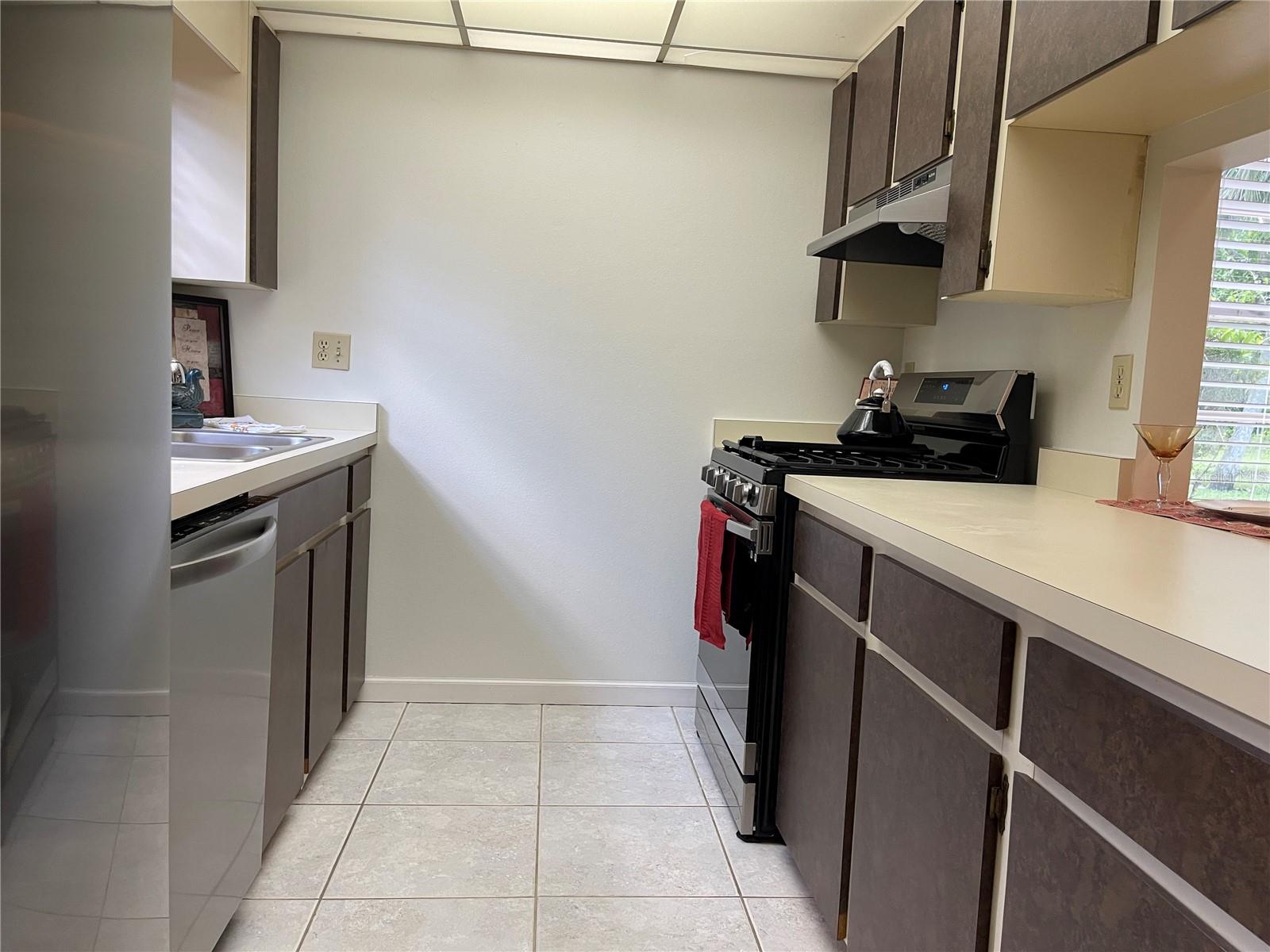 5013 VILLAGE GARDENS DR #34, SARASOTA, FL, 34234