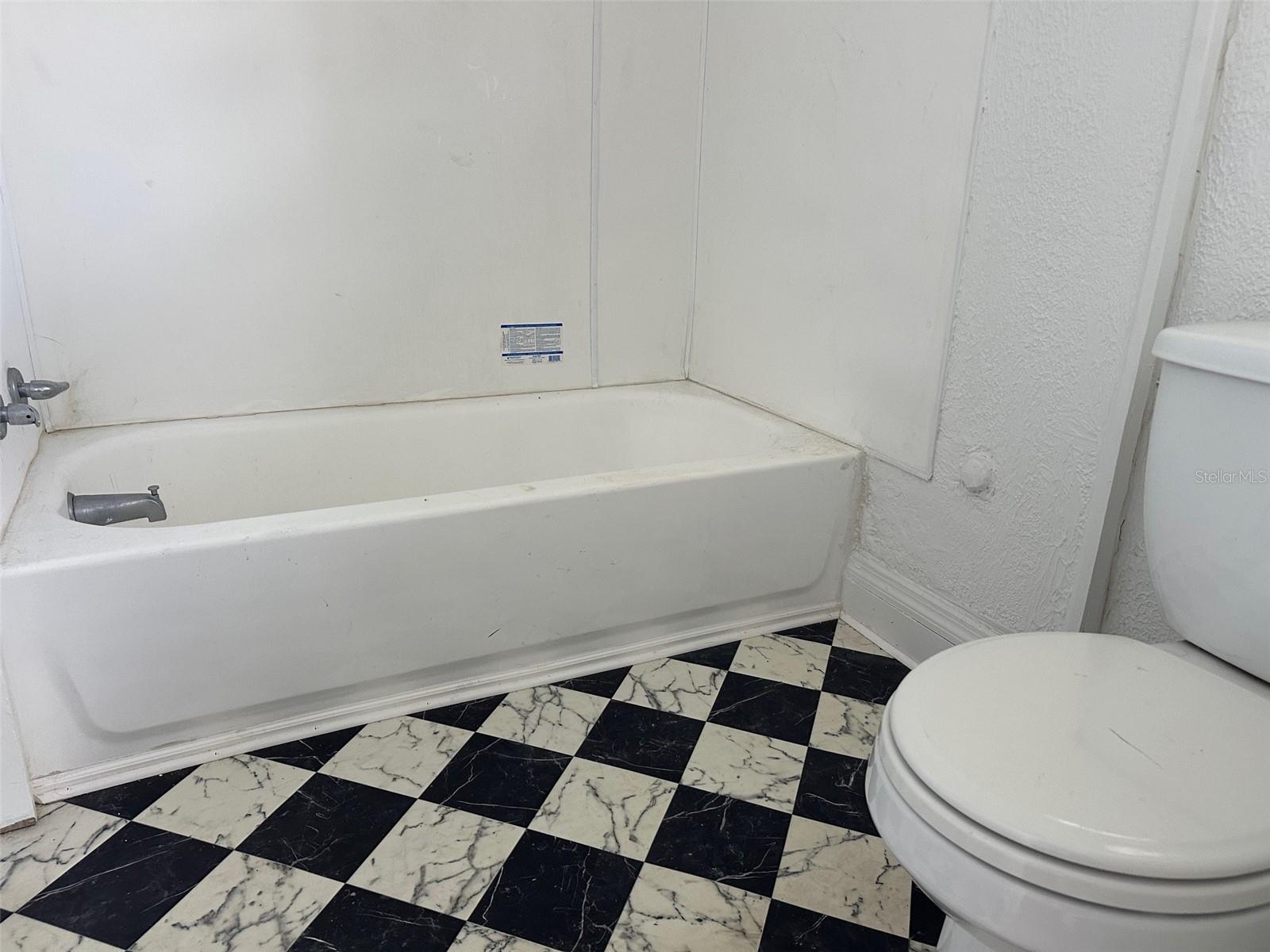 1006 W MORSE ST, PLANT CITY, FL, 33563