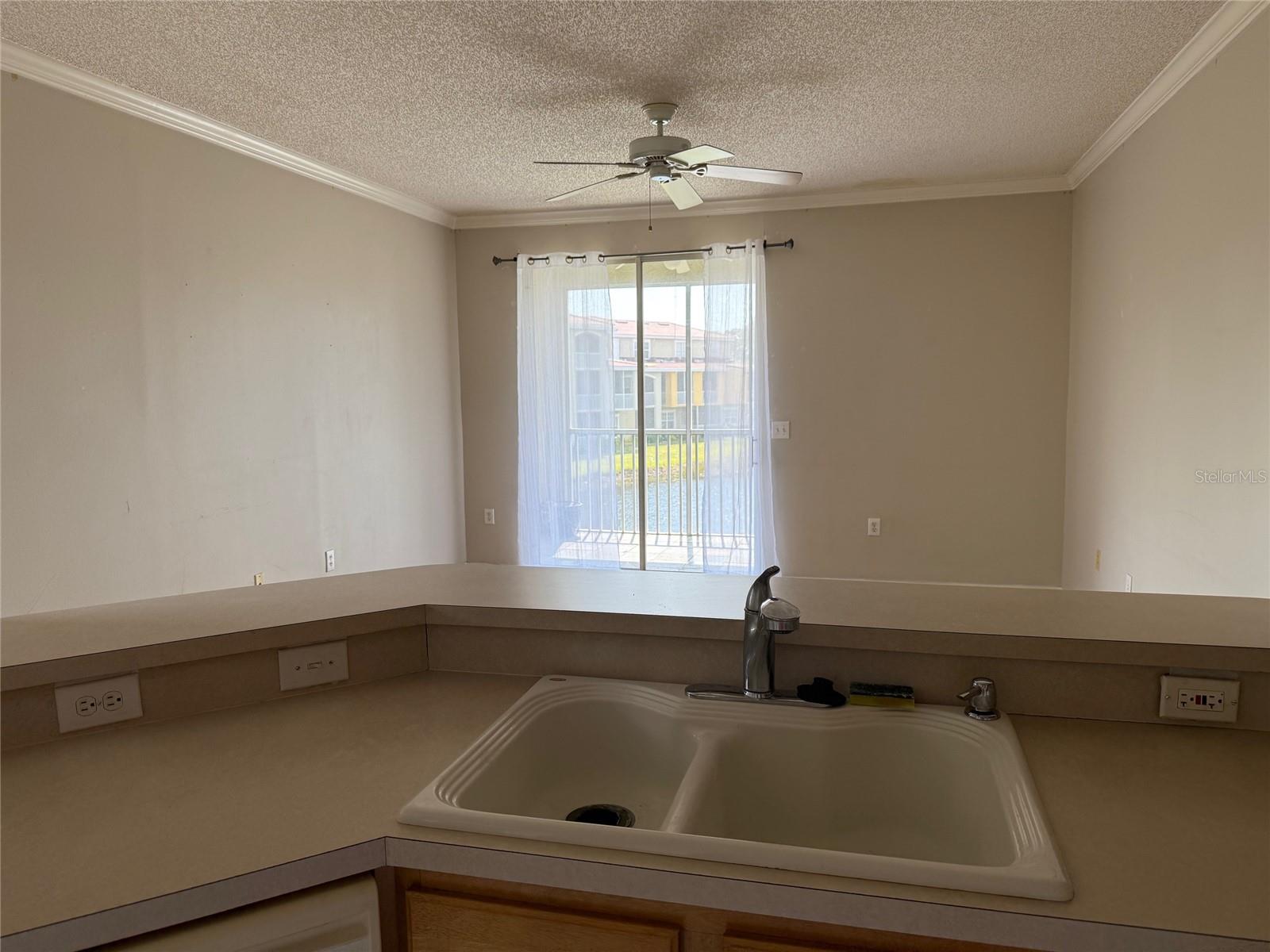 5681 BENTGRASS DR #13-201, SARASOTA, FL, 34235