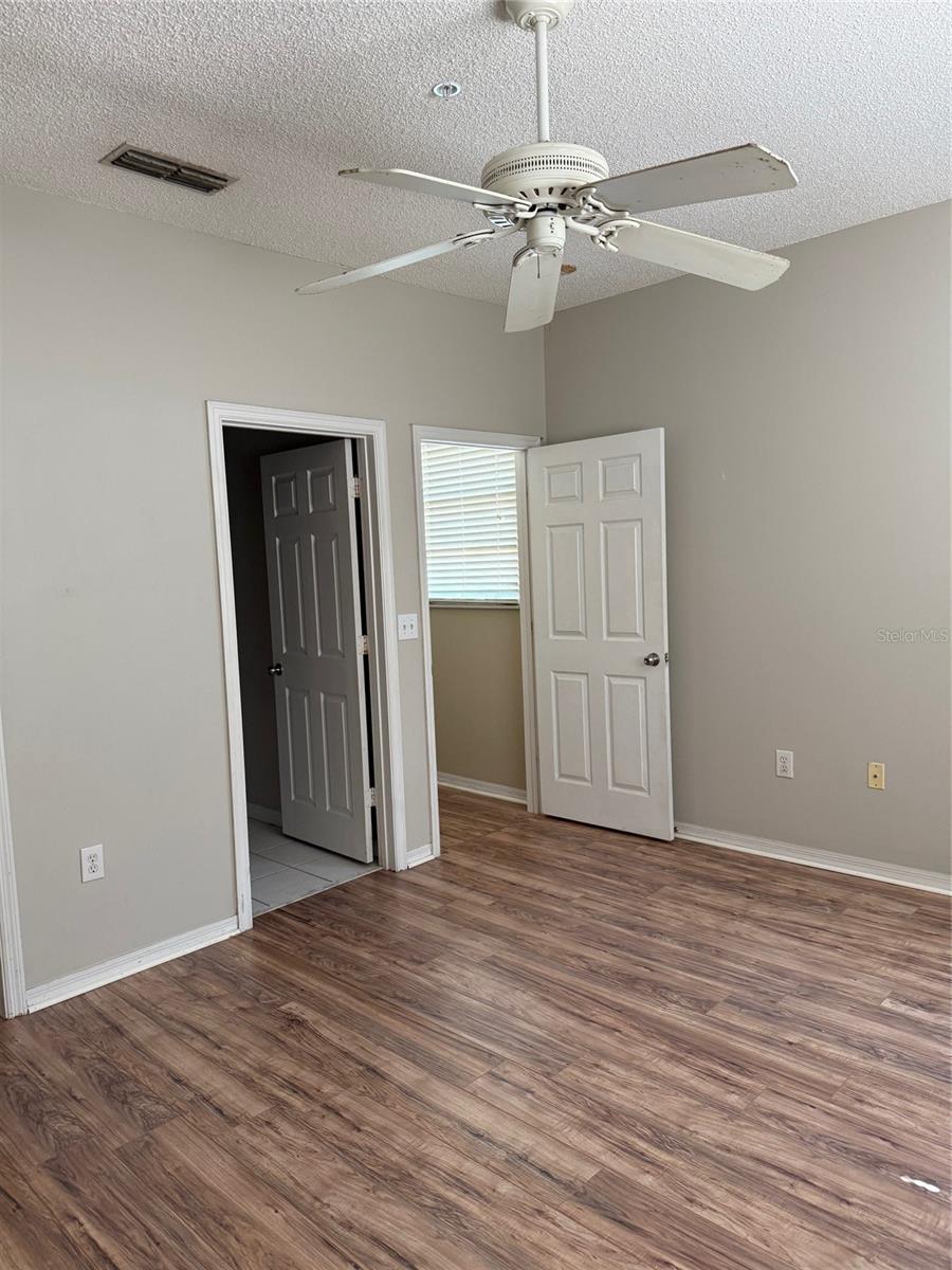 5681 BENTGRASS DR #13-201, SARASOTA, FL, 34235
