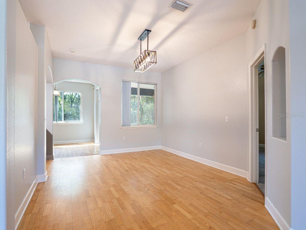 355 BRADDOCK AVE, OSTEEN, FL, 32764