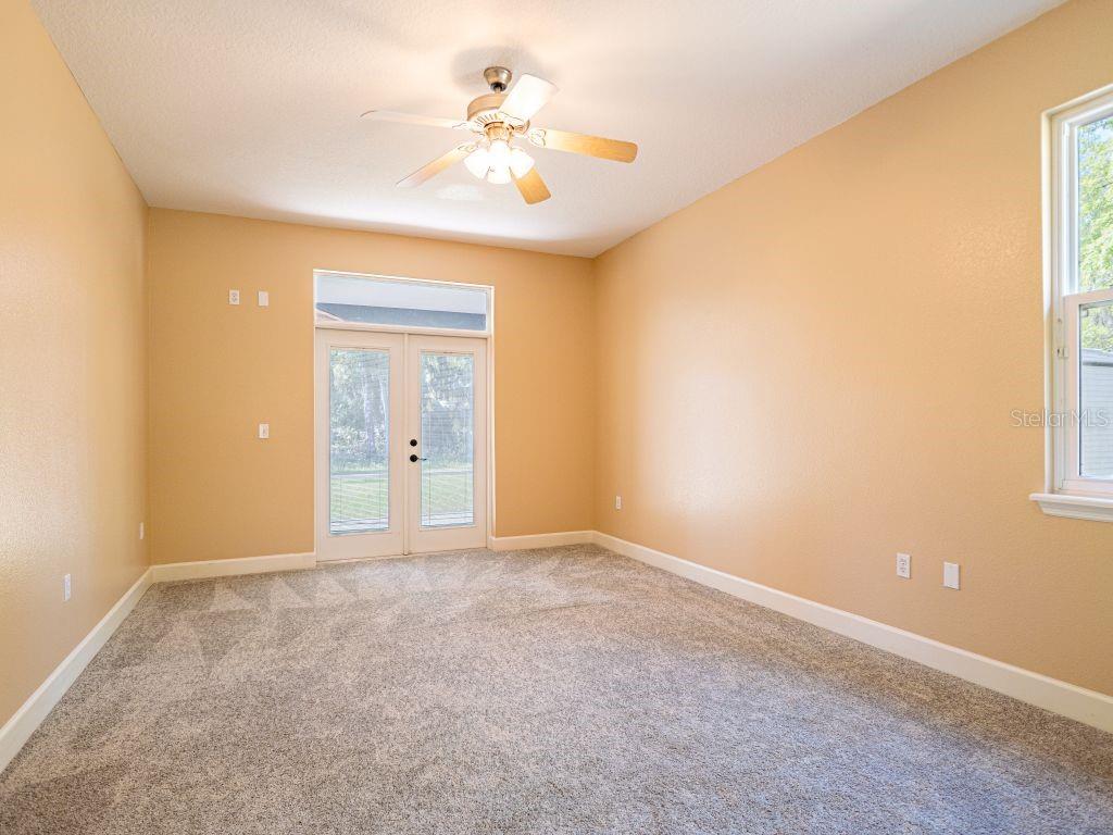 355 BRADDOCK AVE, OSTEEN, FL, 32764