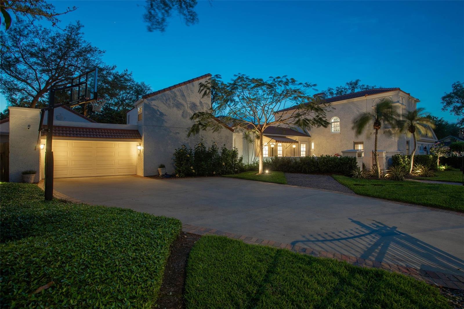 54 AEGEAN AVE, TAMPA, FL, 33606