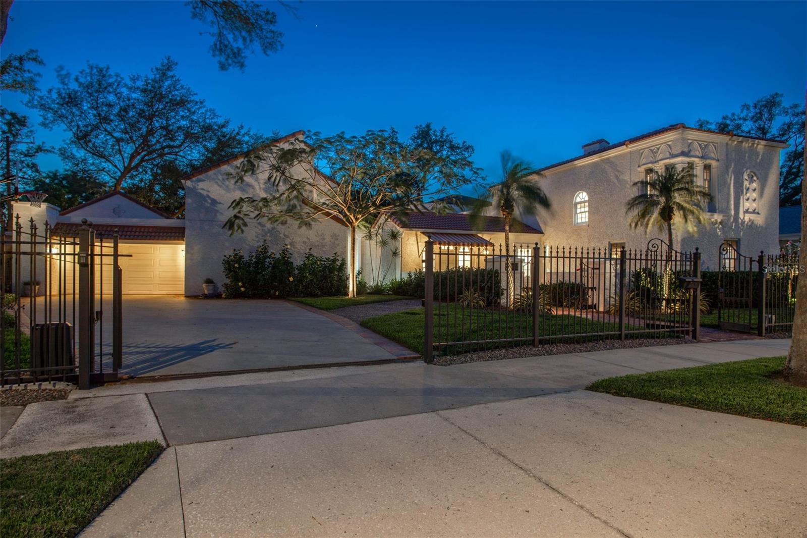 54 AEGEAN AVE, TAMPA, FL, 33606