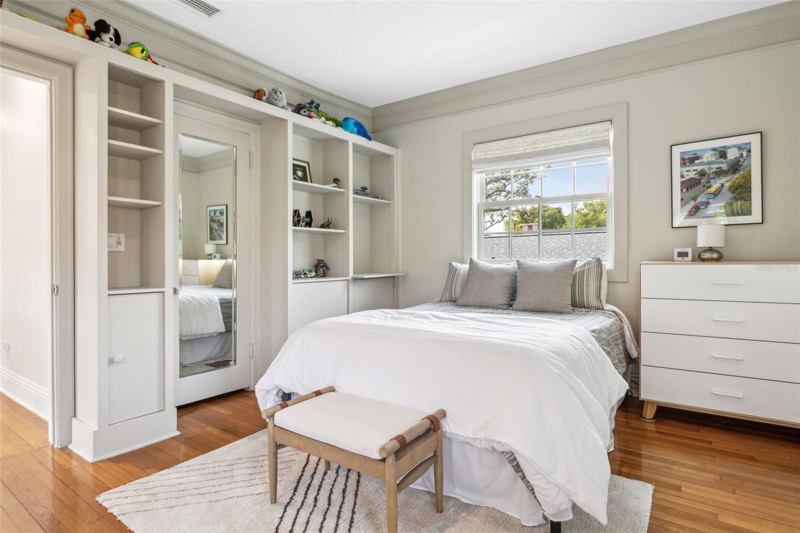 54 AEGEAN AVE, TAMPA, FL, 33606