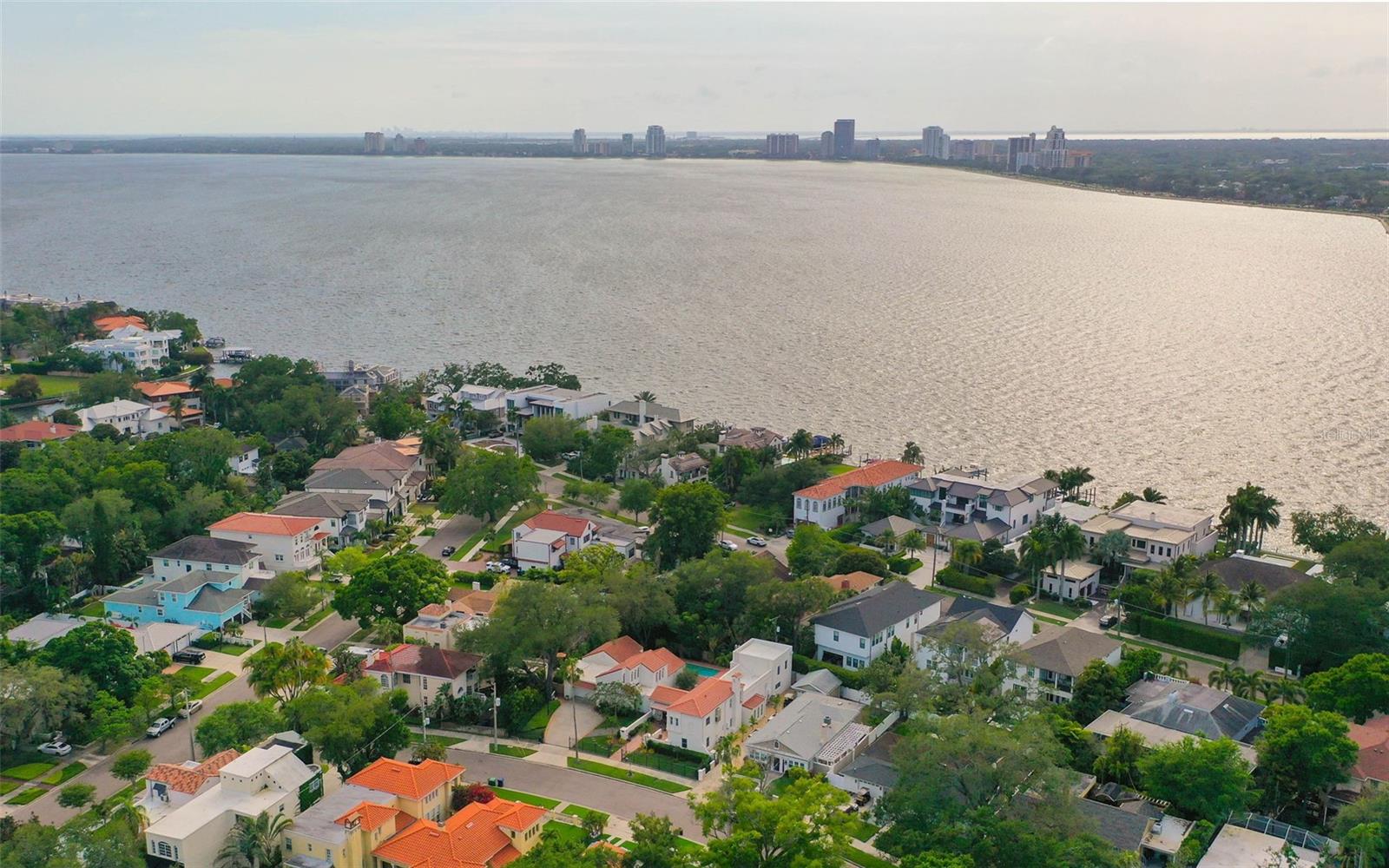 54 AEGEAN AVE, TAMPA, FL, 33606