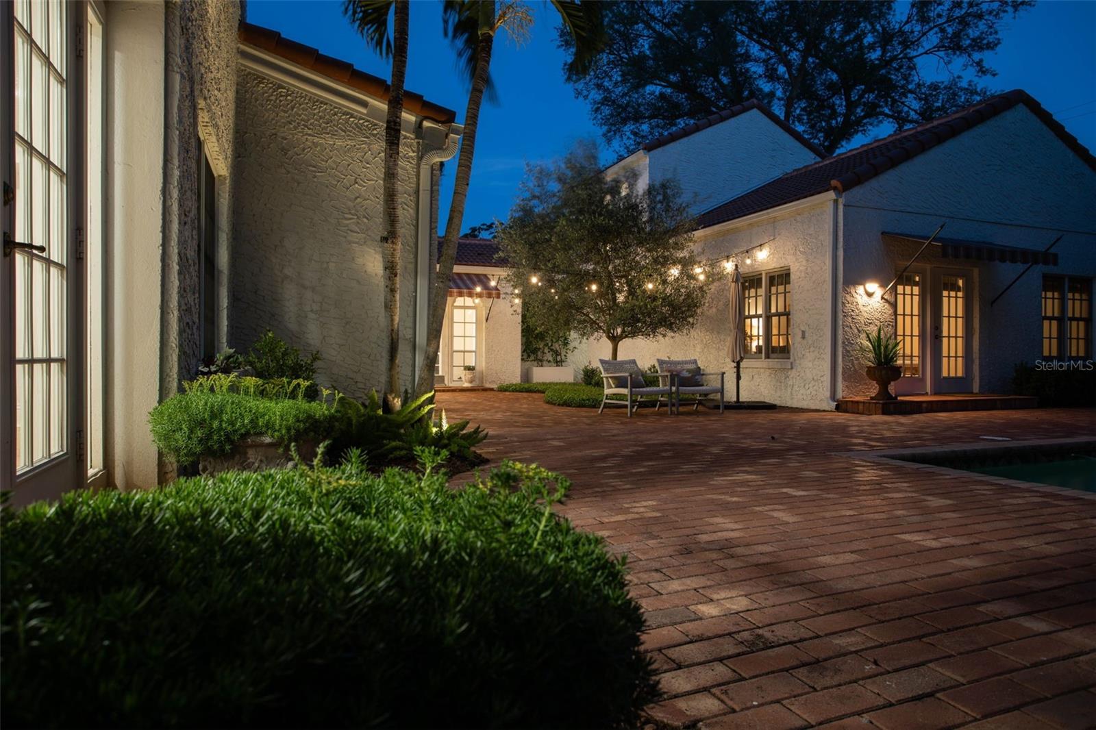 54 AEGEAN AVE, TAMPA, FL, 33606